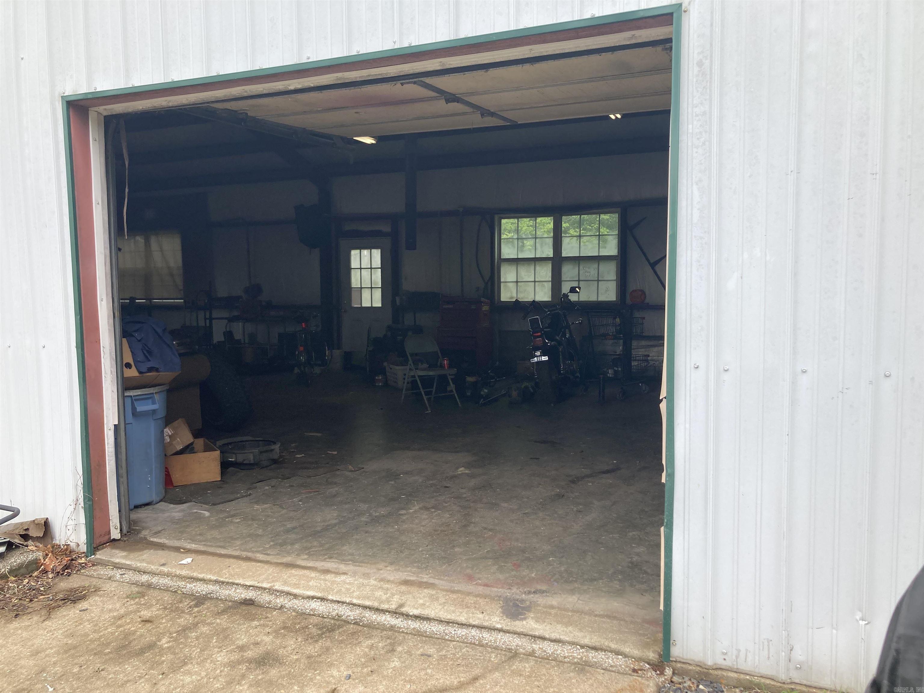 207  11th  Mena, AR