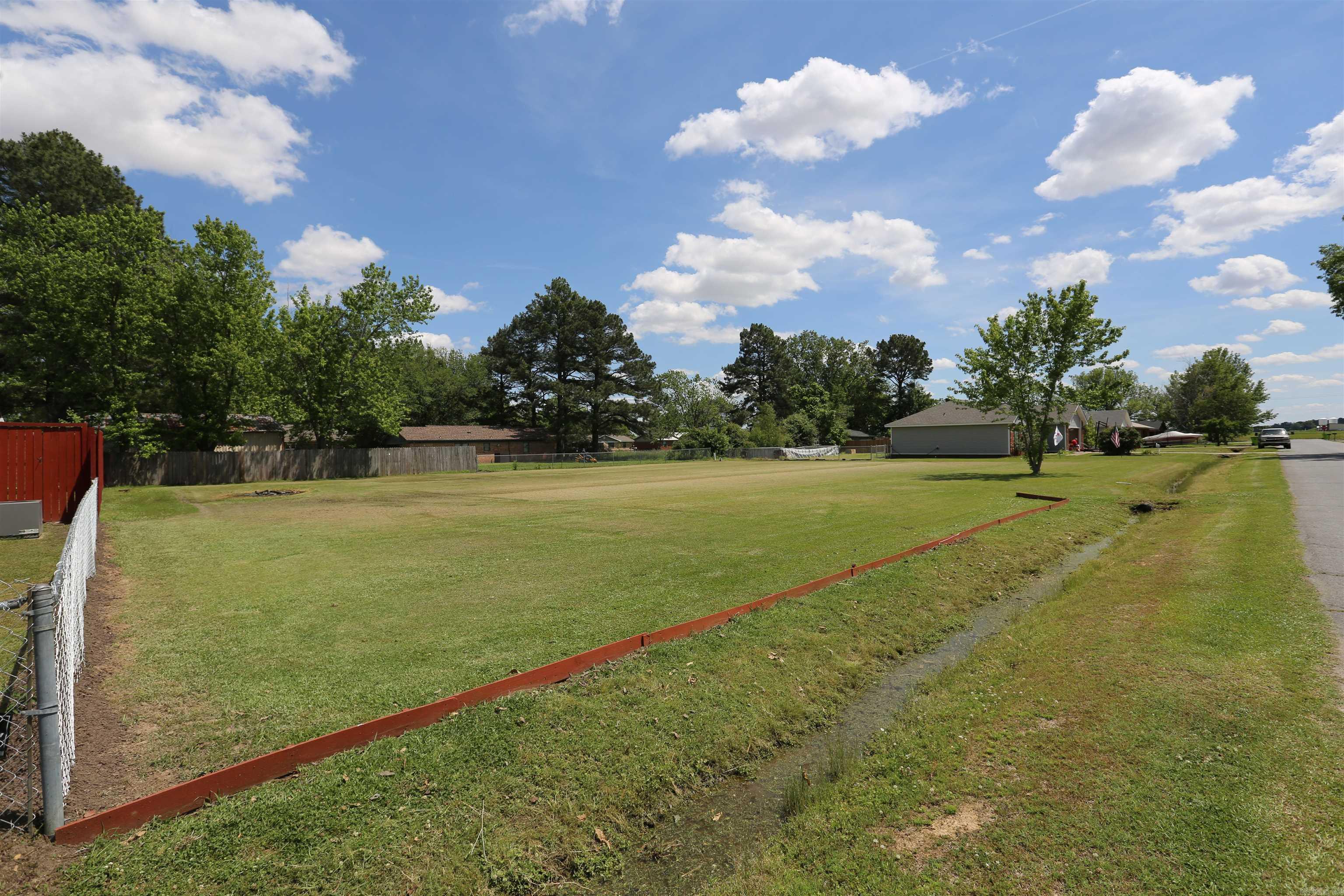 1210  Privett Park  Lonoke, AR