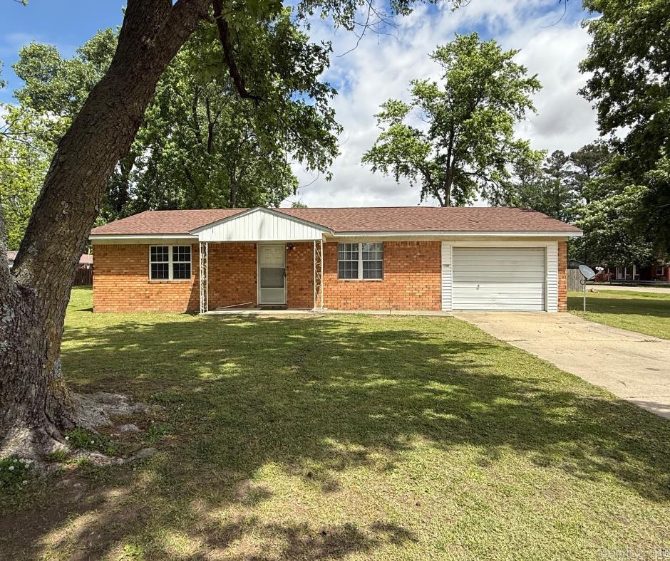 1300  Overdene  Corning, AR