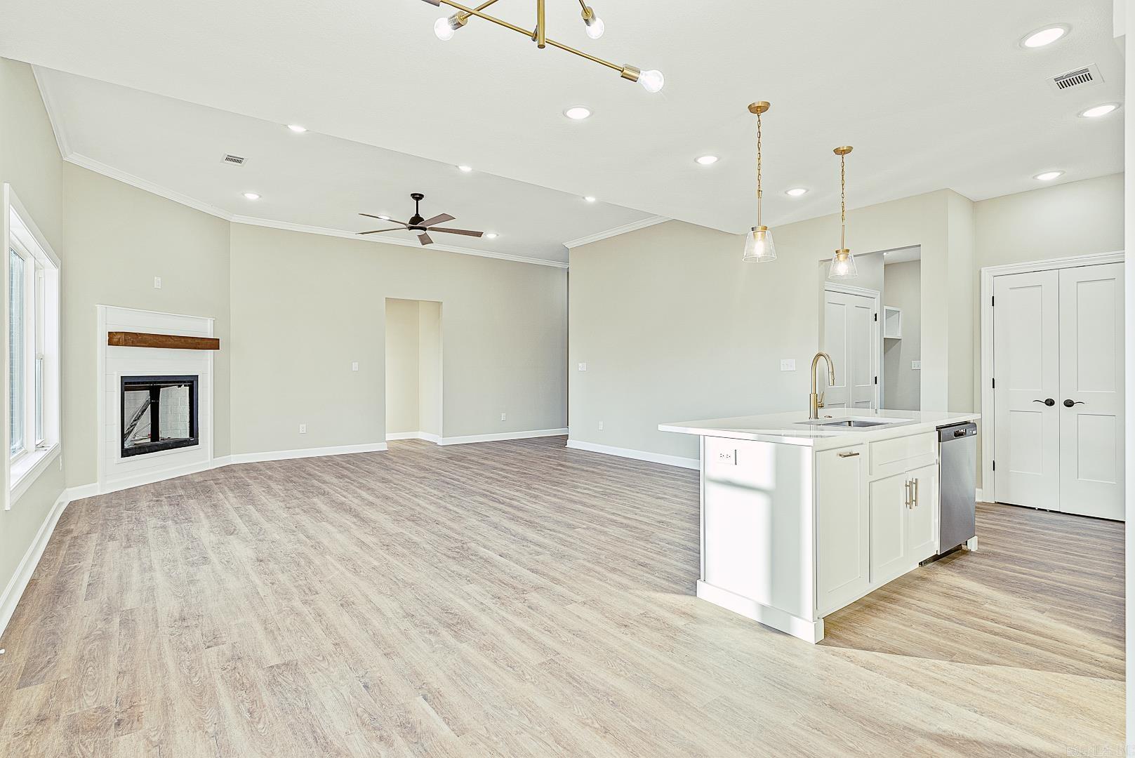 128 Hidden Creek Dr Brookland, AR 72417