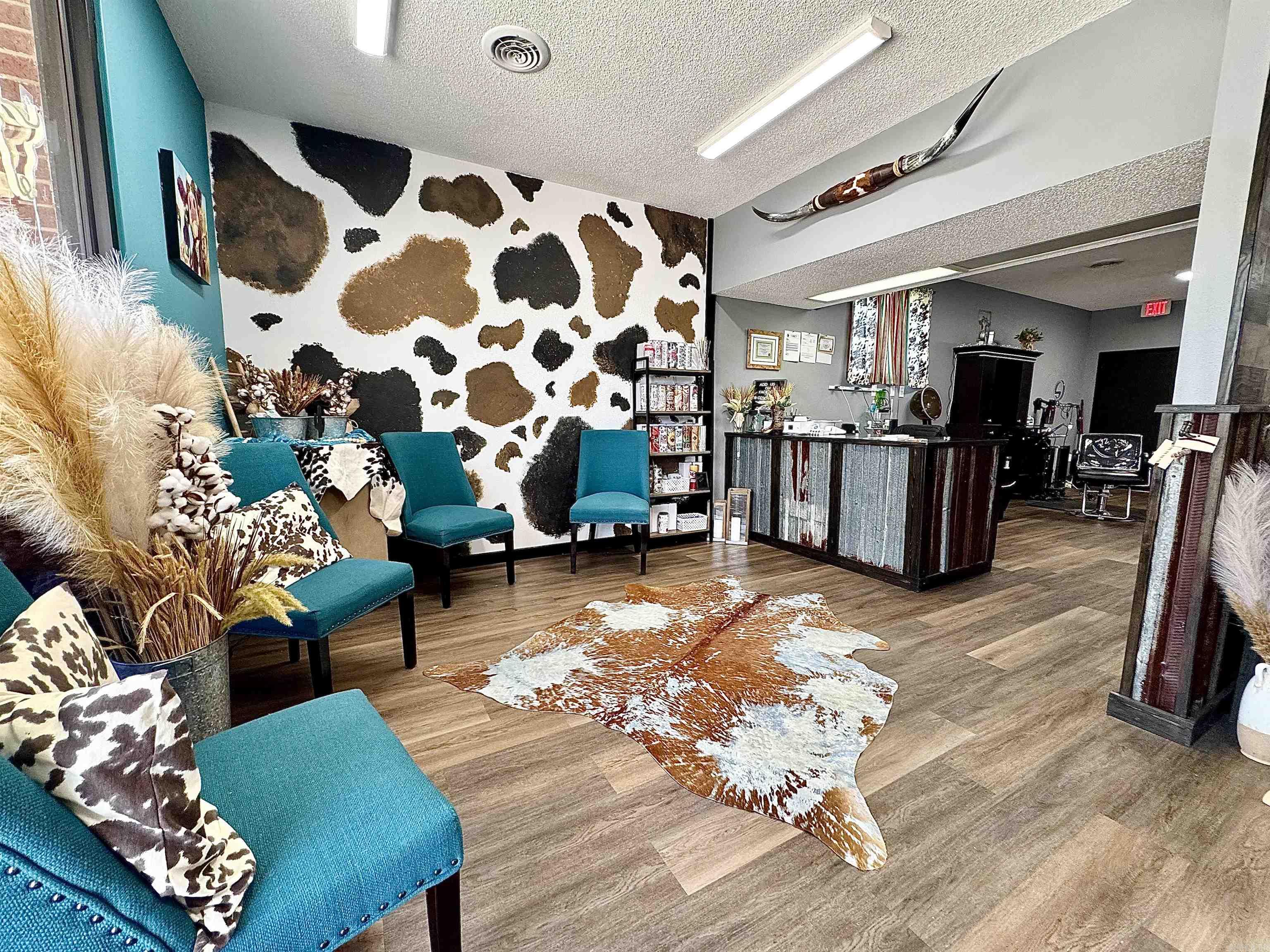 7767 S Highway 65  Valley Springs, AR