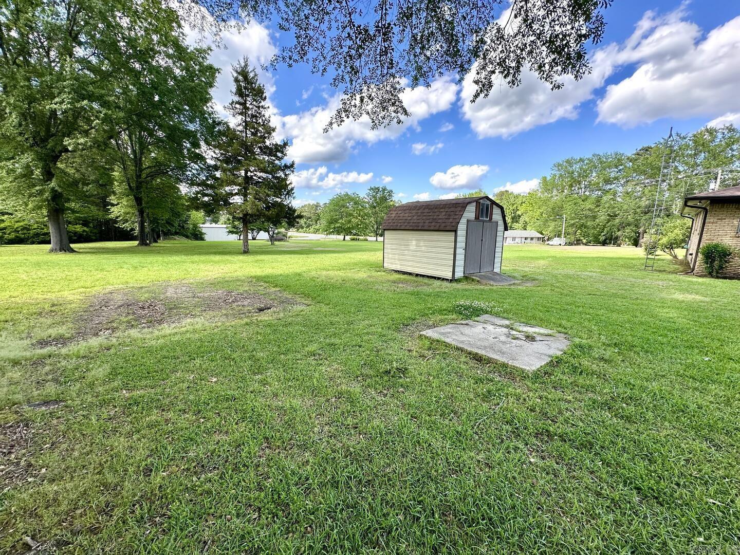 7704  Dollarway  White Hall, AR