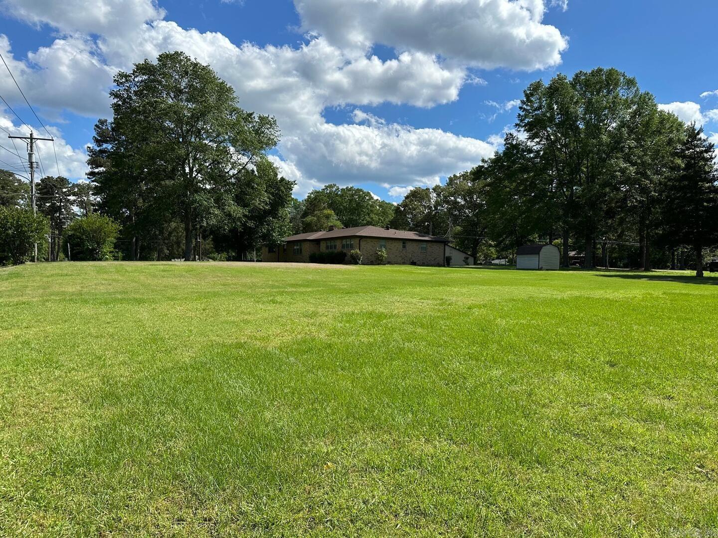 7704  Dollarway  White Hall, AR