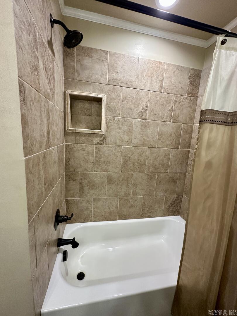7704  Dollarway  White Hall, AR