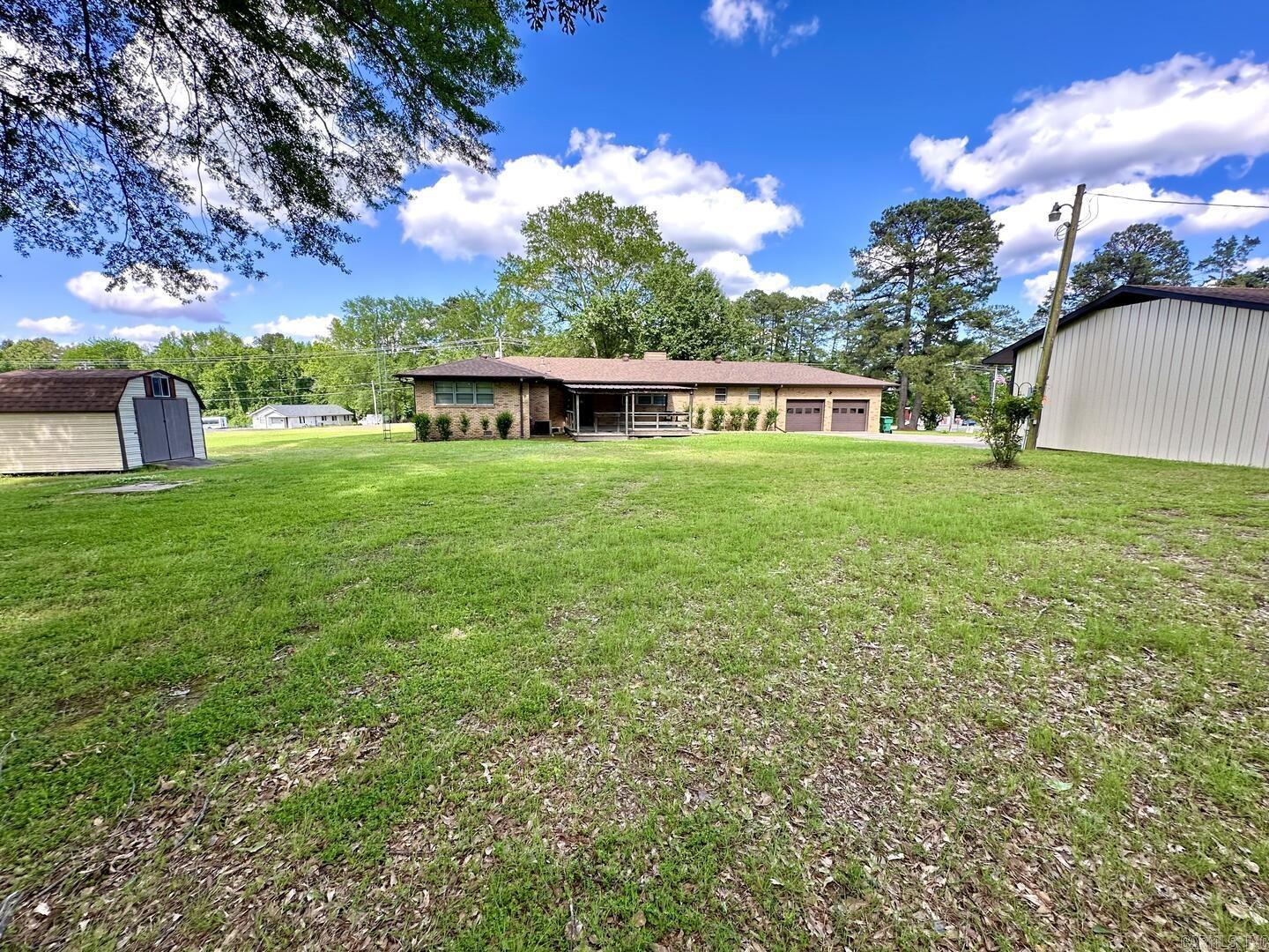 7704  Dollarway  White Hall, AR