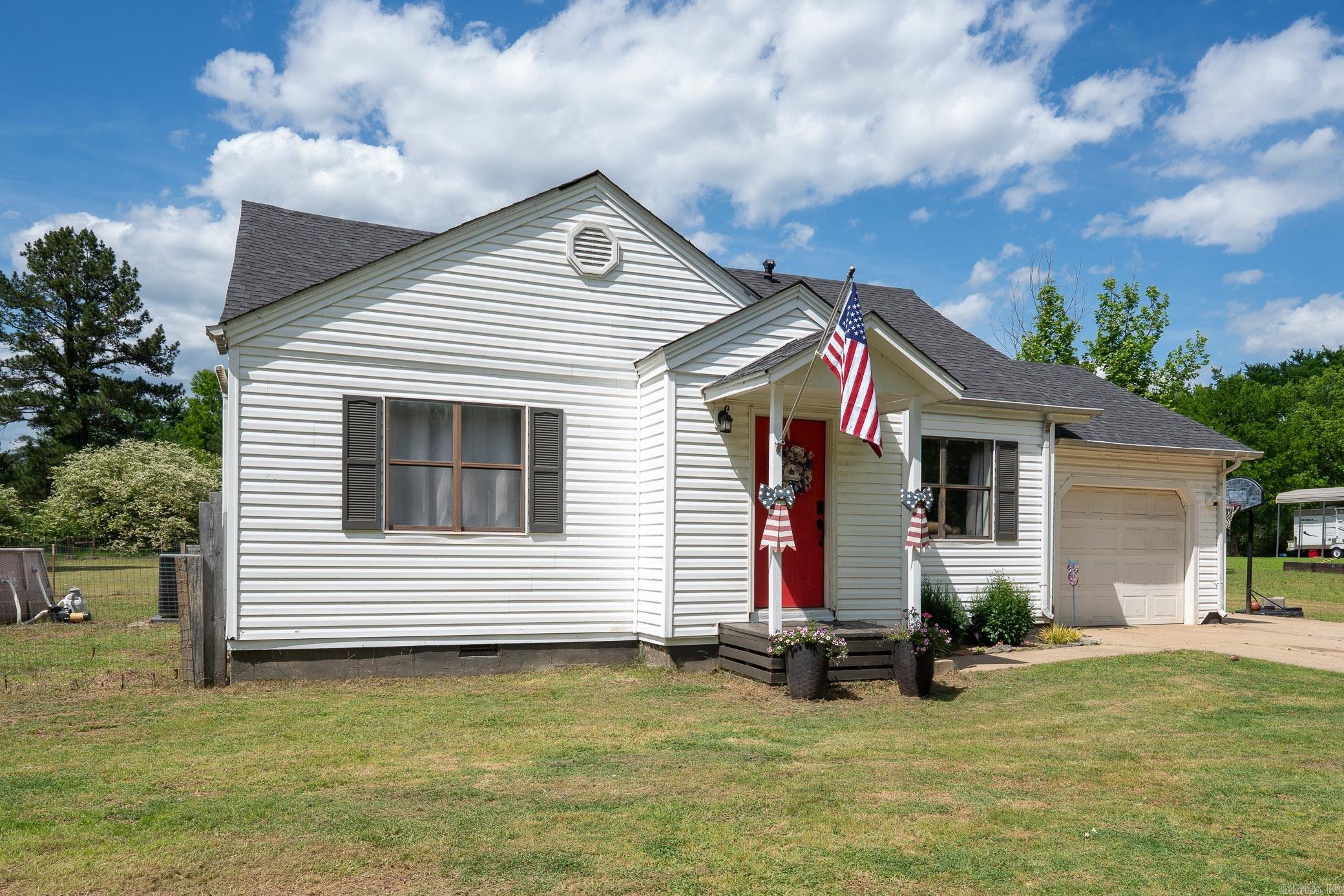 15 Mary Drive Greenbrier, AR 72058