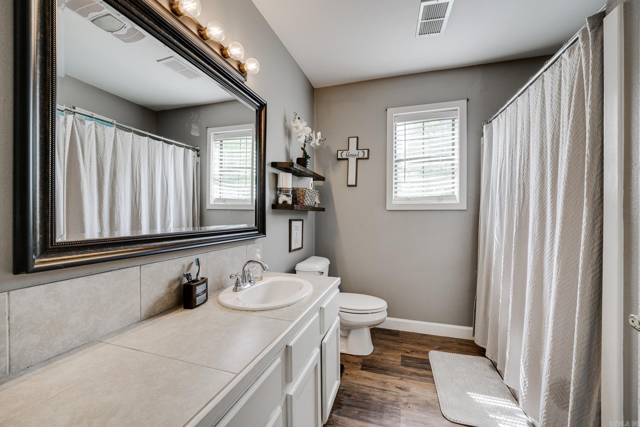 15 Mary Drive Greenbrier, AR 72058