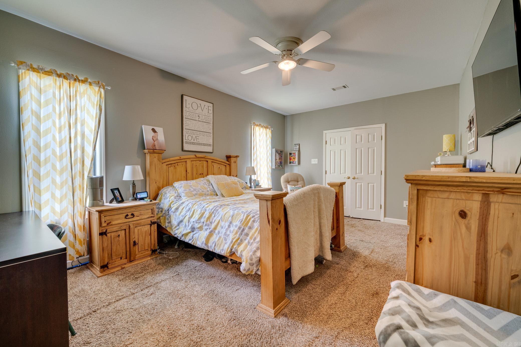 15 Mary Drive Greenbrier, AR 72058
