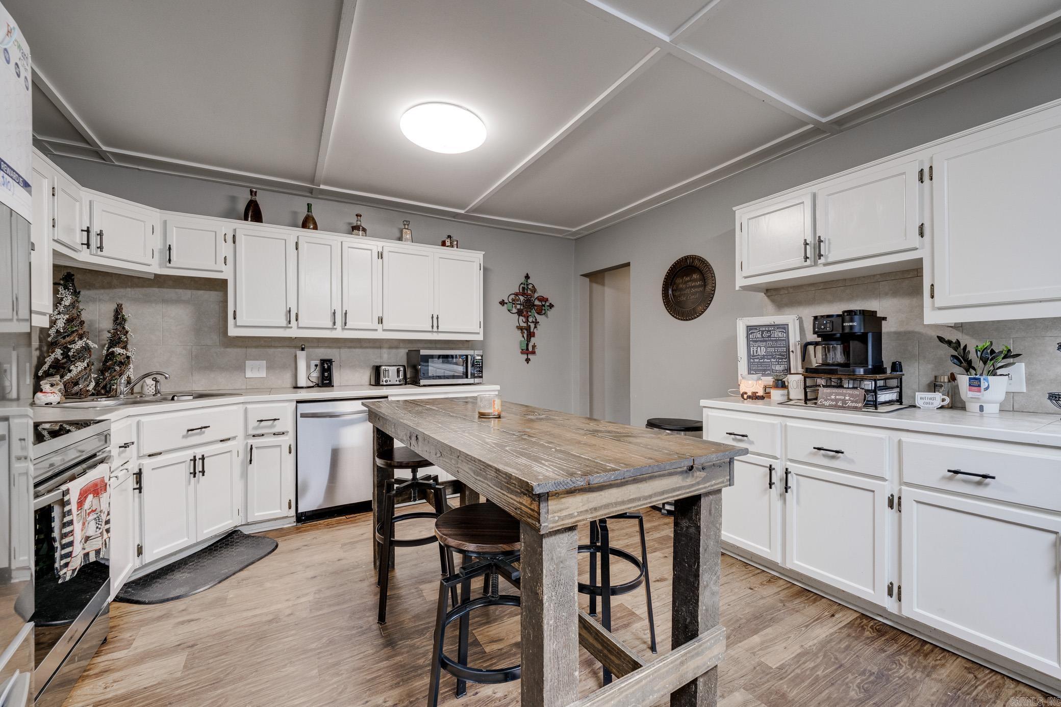 15 Mary Drive Greenbrier, AR 72058