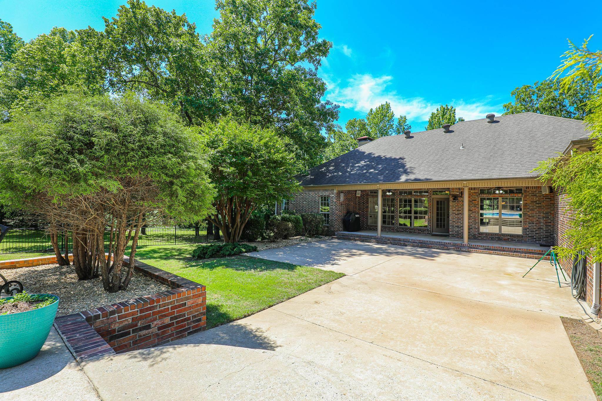 5290  NORTHLAKE Road  Bryant, AR