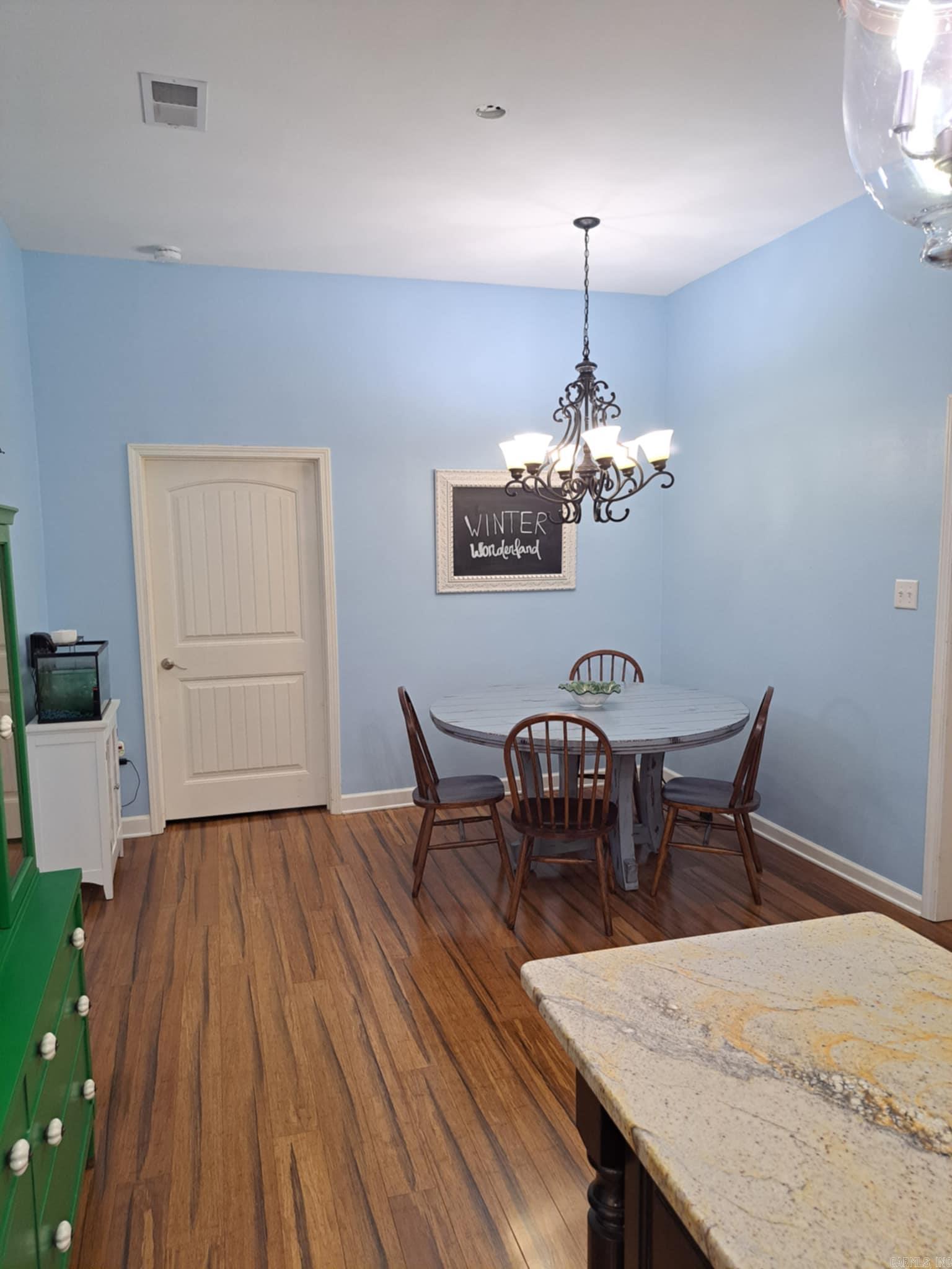320 E 4th  Lonoke, AR