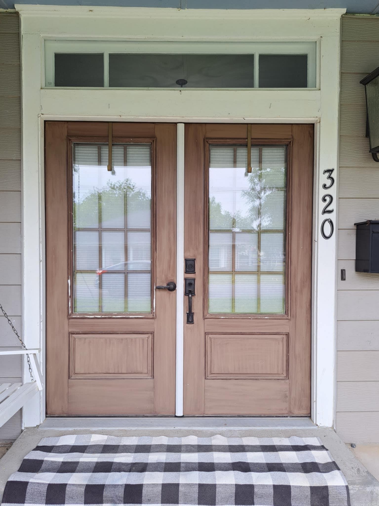 320 E 4th  Lonoke, AR