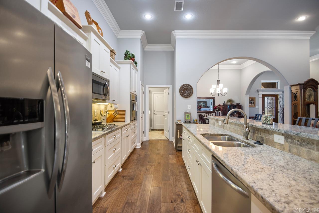 1  Epernay  Little Rock, AR