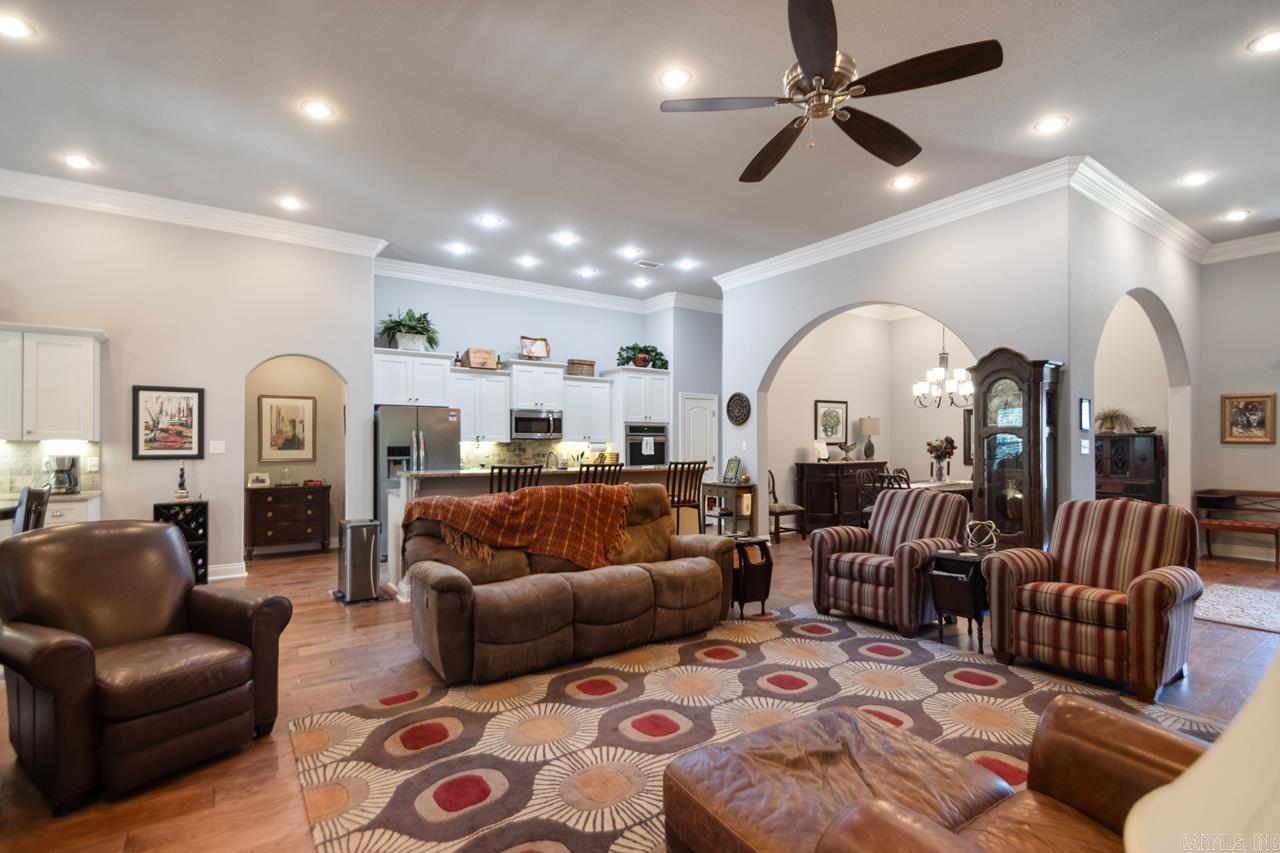 1  Epernay  Little Rock, AR