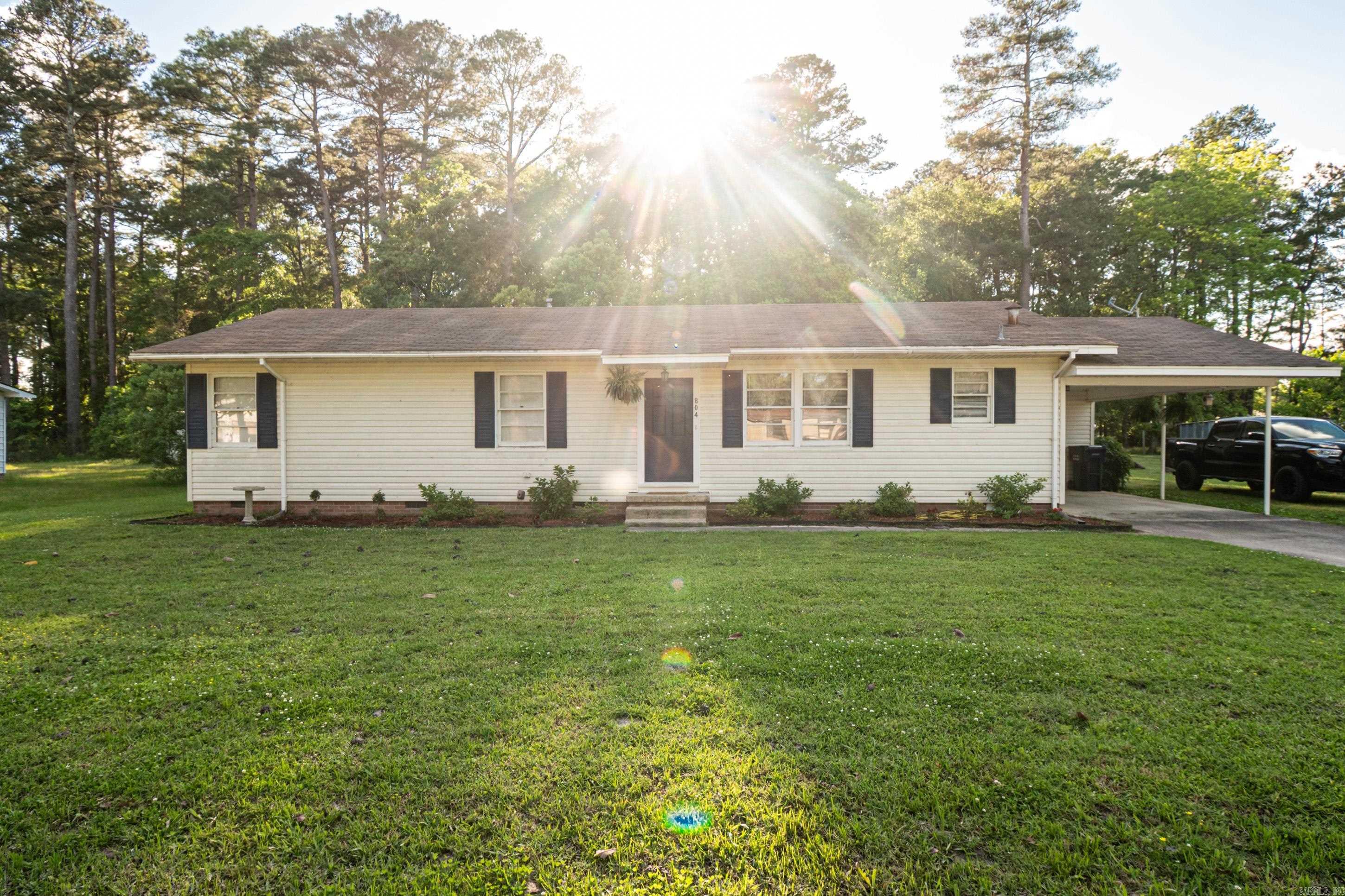 804  Elm  Smackover, AR