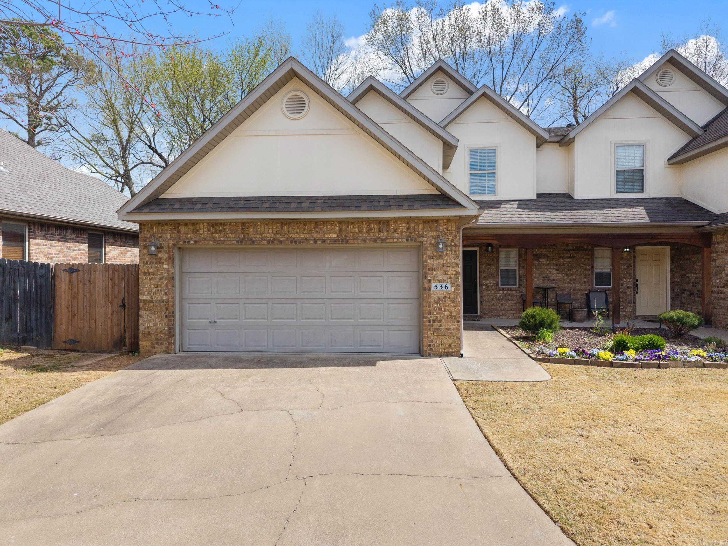 536 S Pierremont Drive  Fayetteville, AR