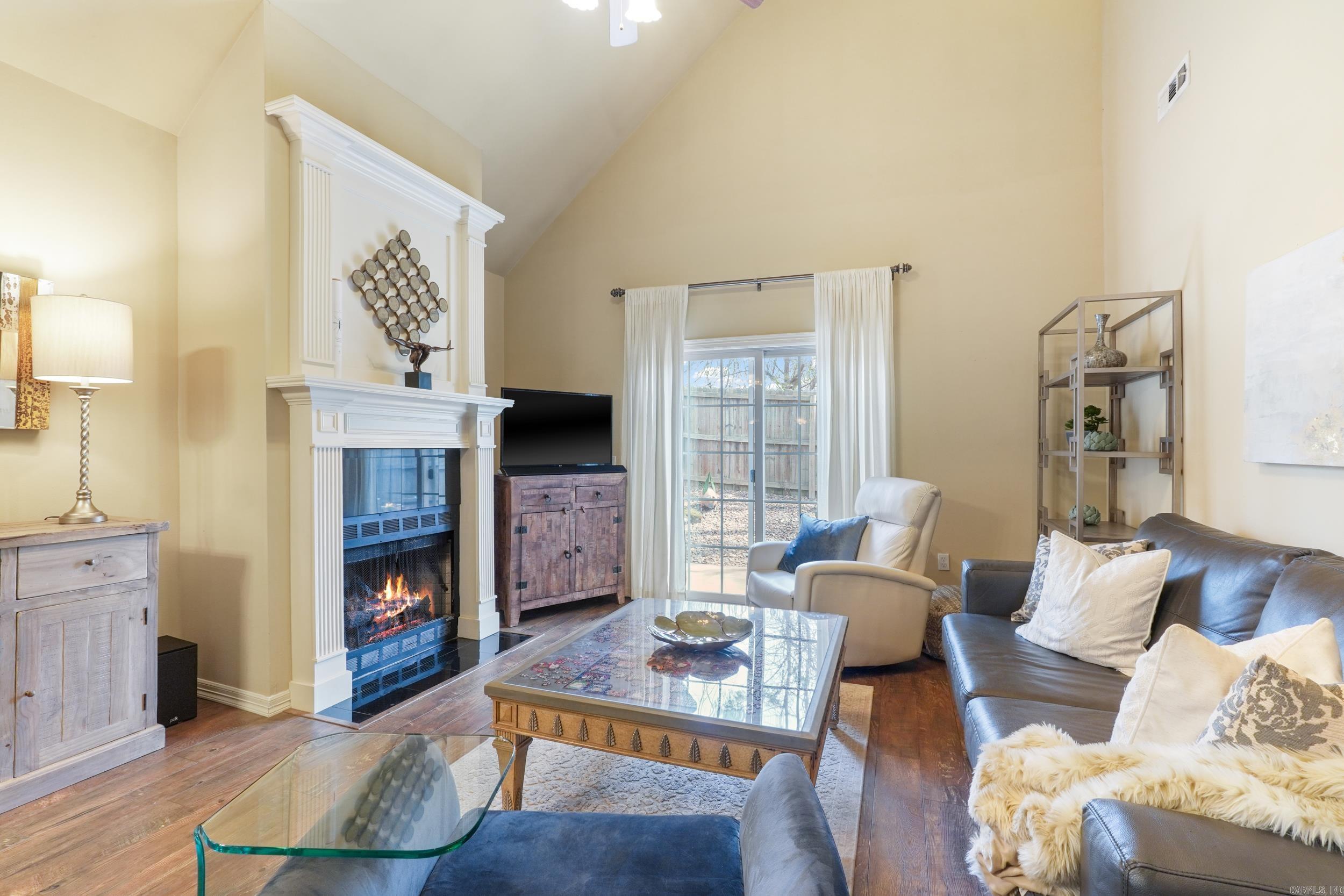 536 S Pierremont Drive  Fayetteville, AR