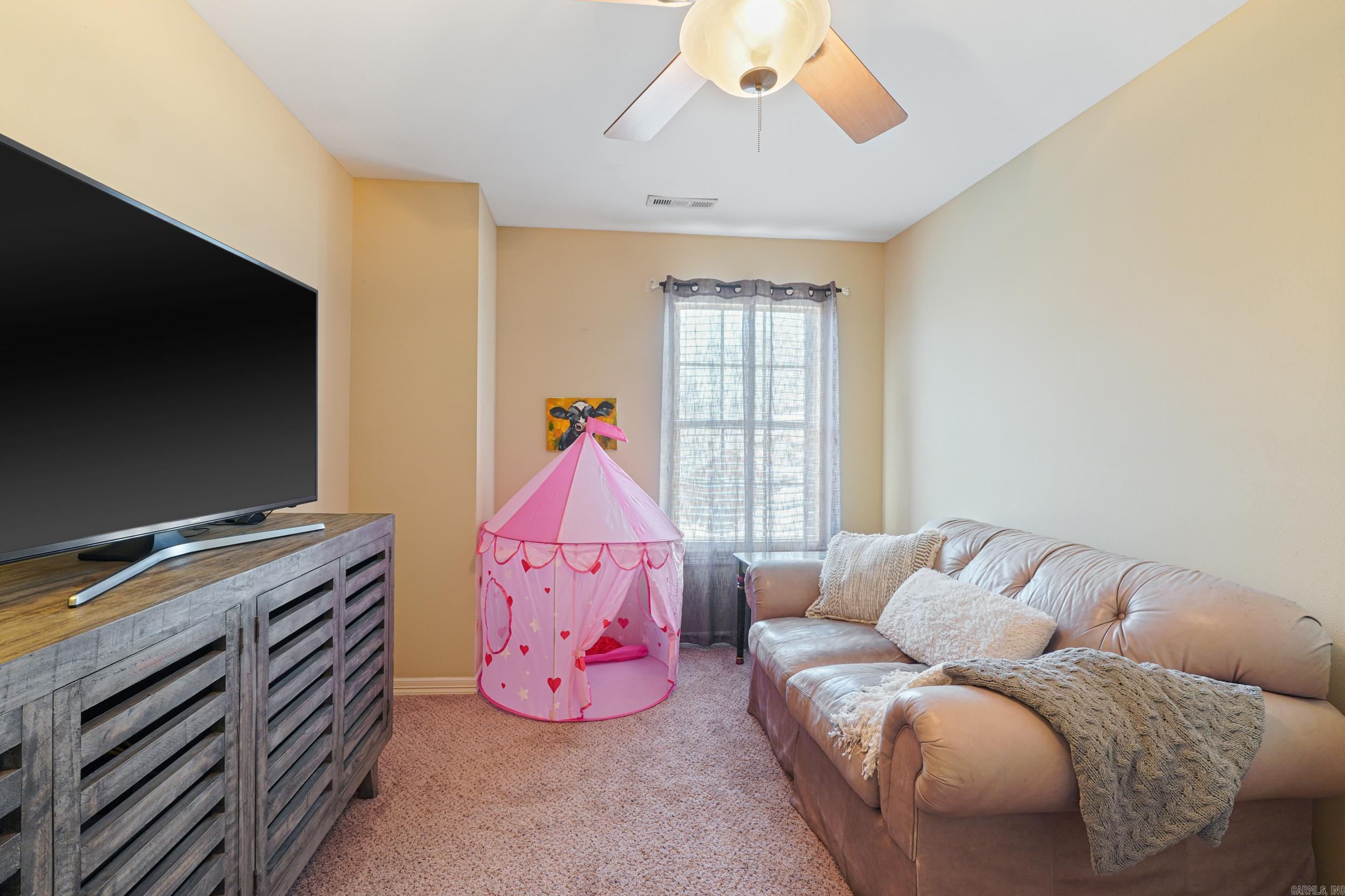536 S Pierremont Drive  Fayetteville, AR