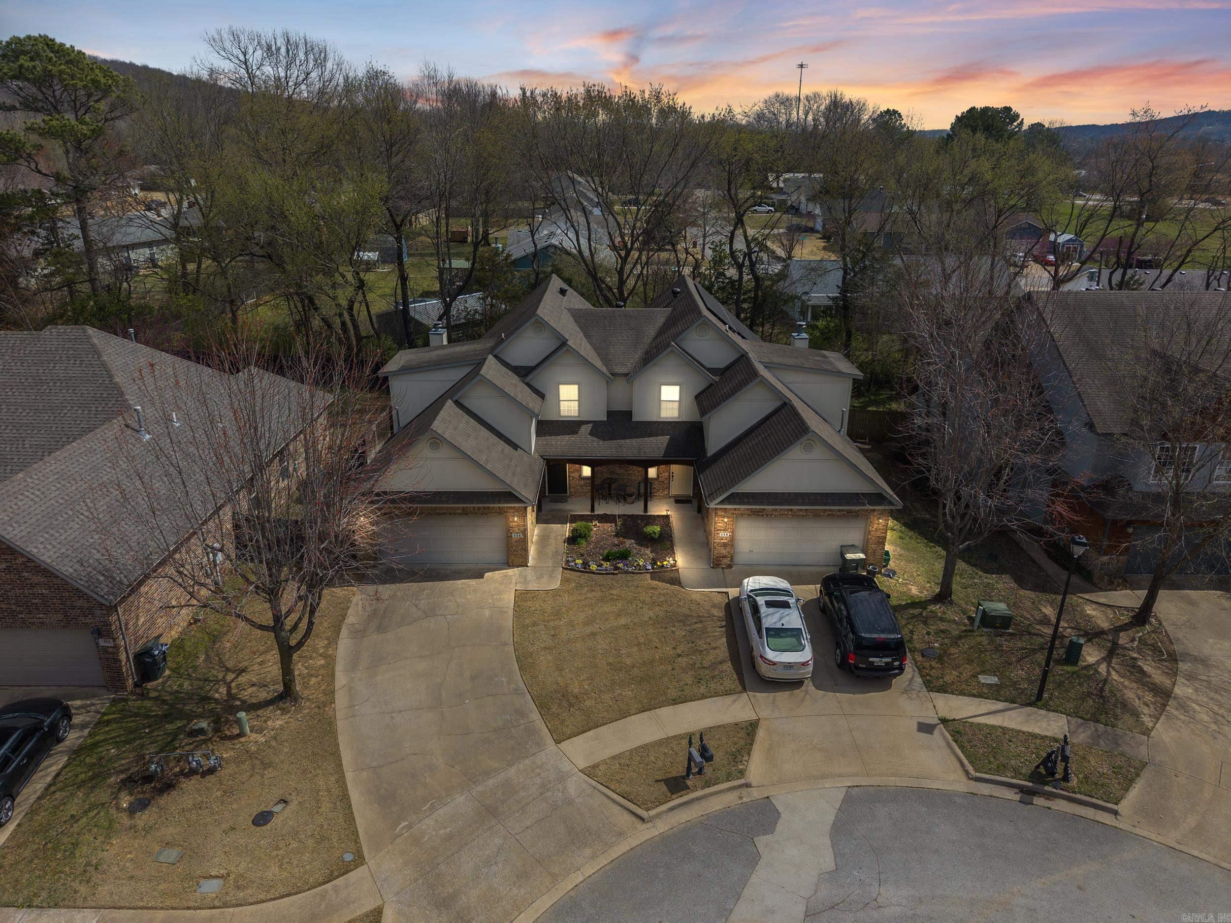 536 S Pierremont Drive  Fayetteville, AR