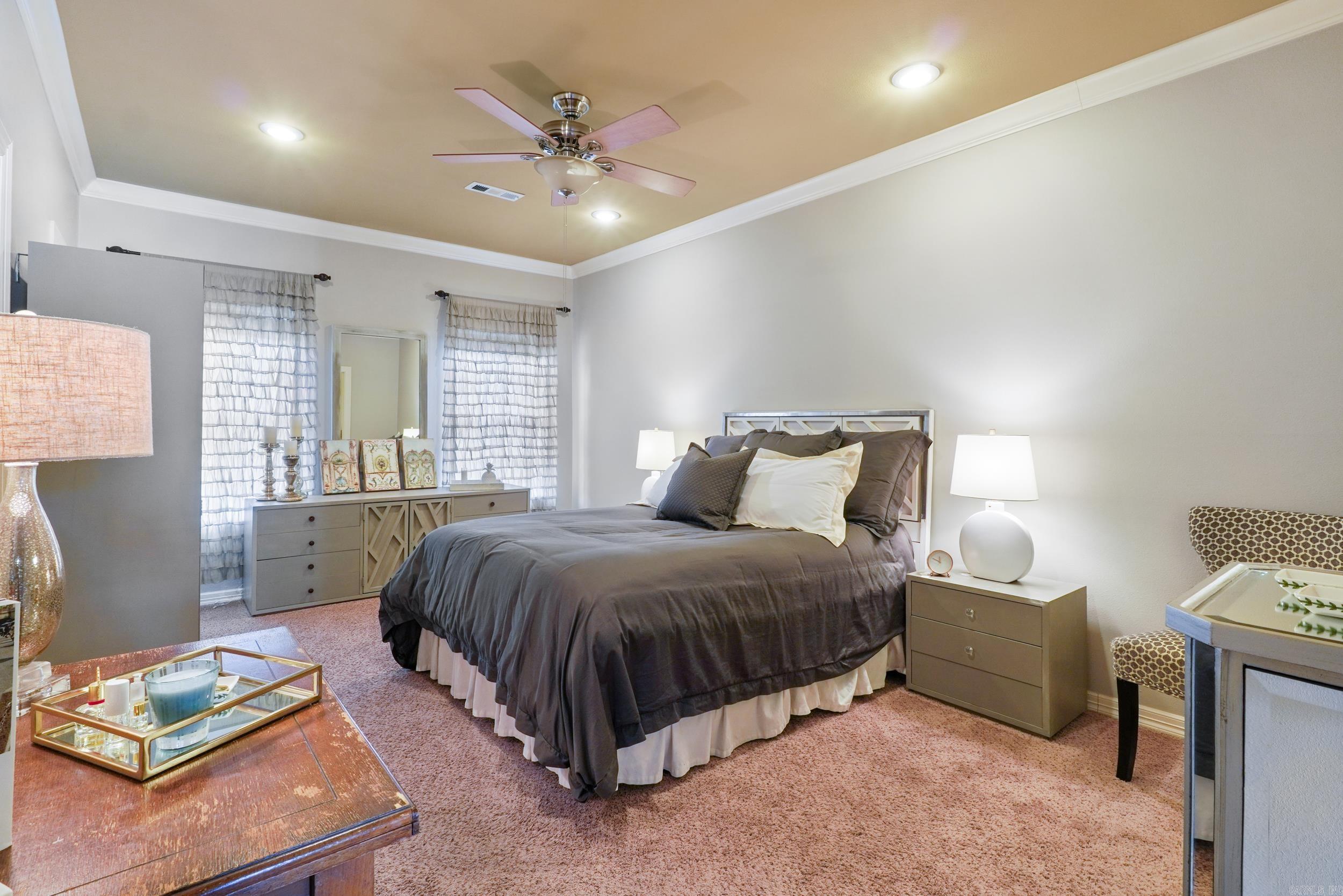 536 S Pierremont Drive  Fayetteville, AR