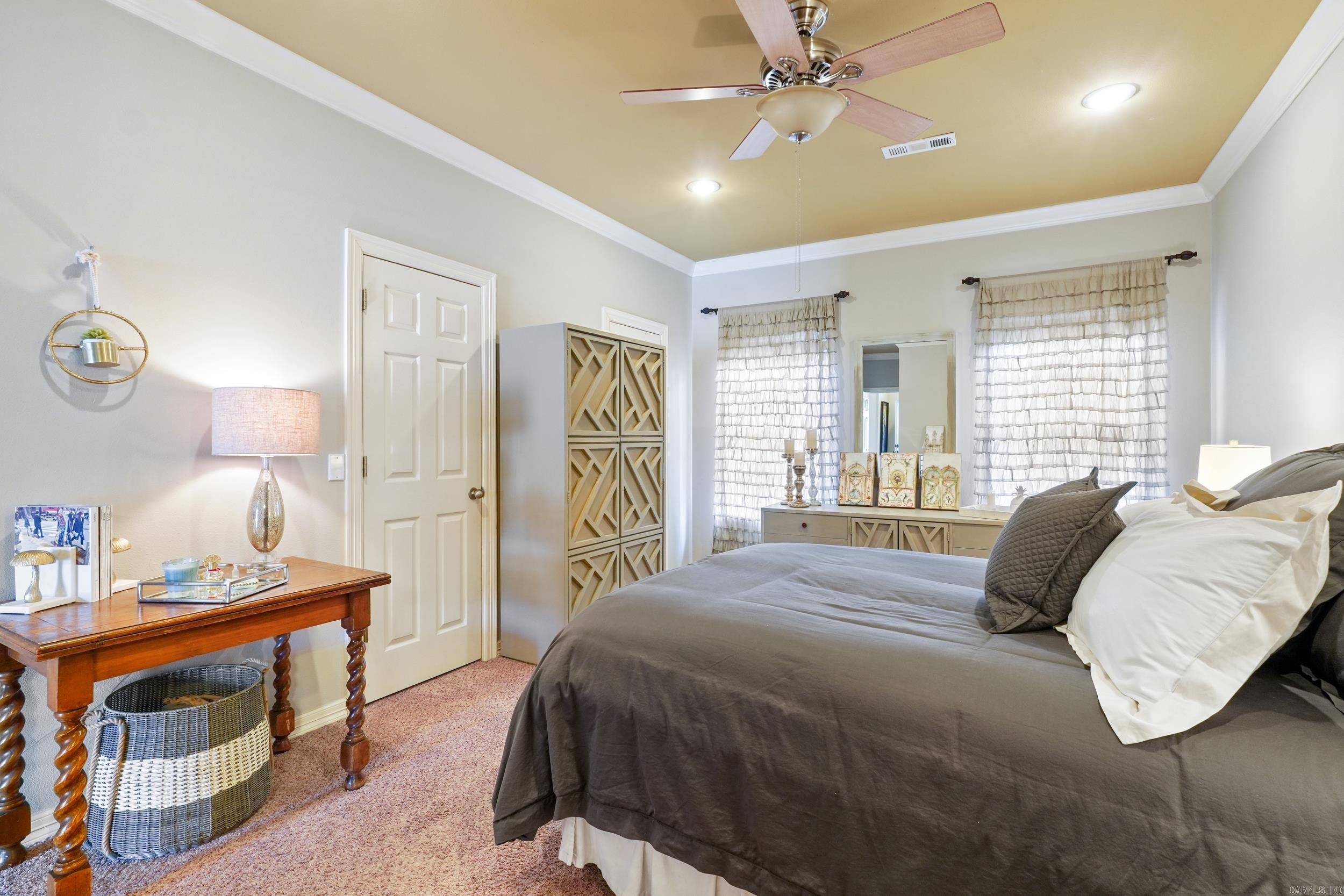 536 S Pierremont Drive  Fayetteville, AR