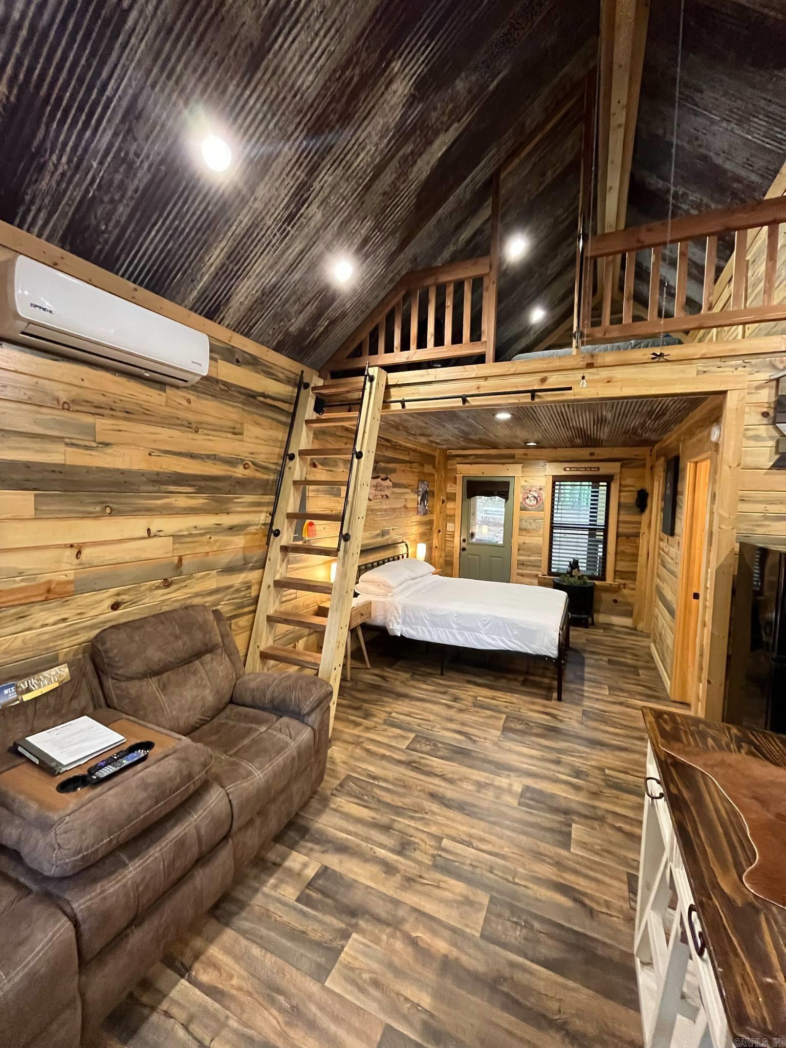 892  Hwy 375 E  Mena, AR