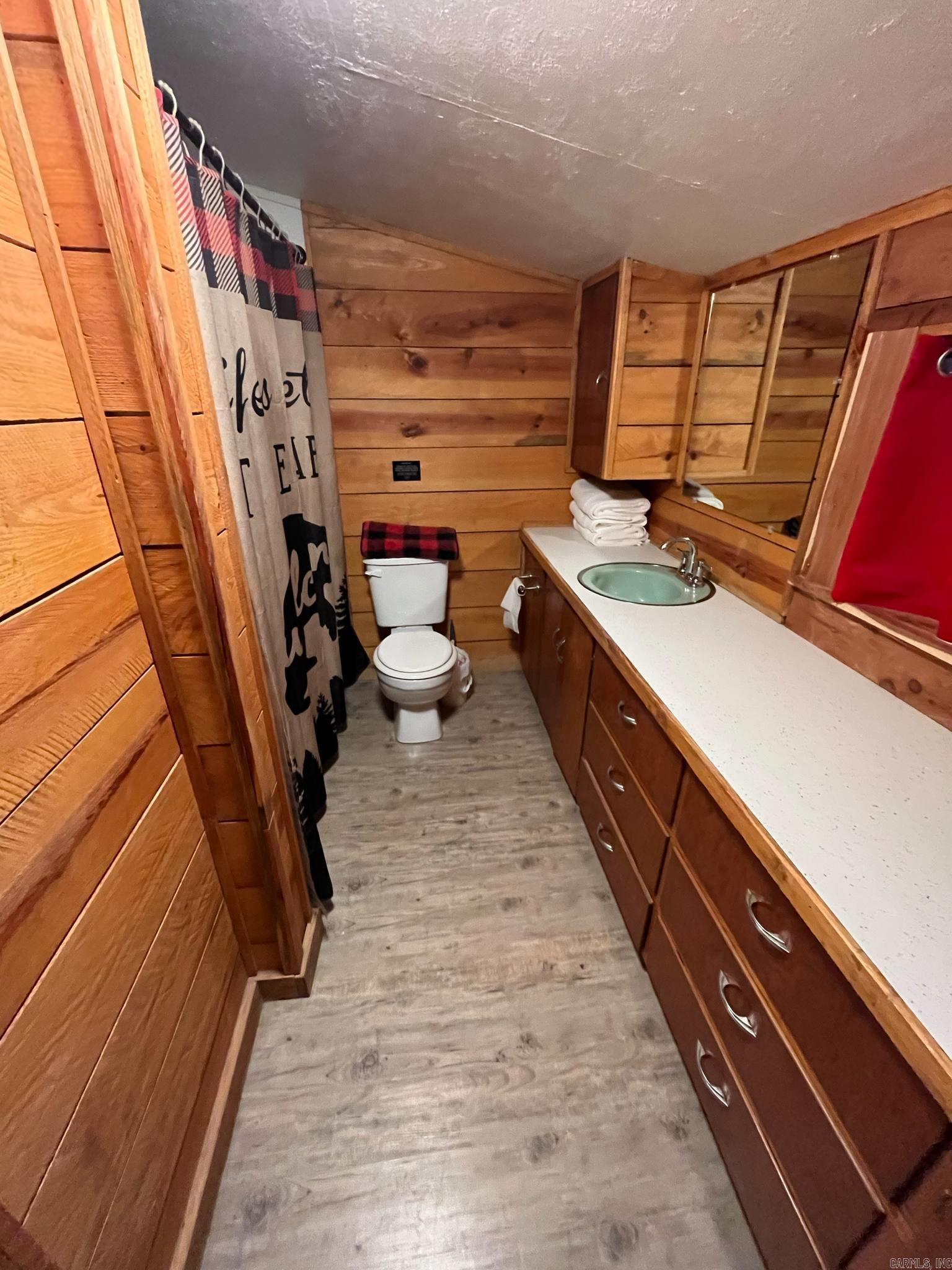 892  Hwy 375 E  Mena, AR