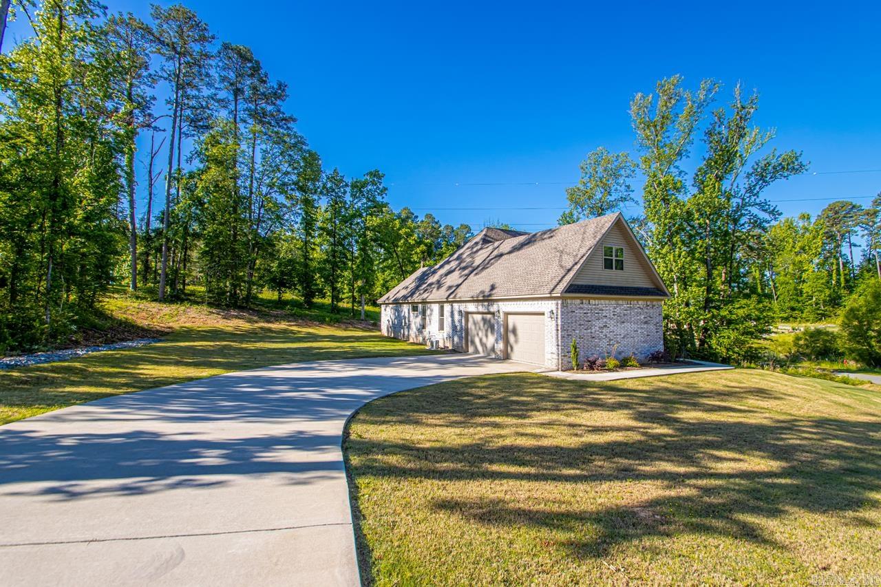 3021  Navajo  Benton, AR