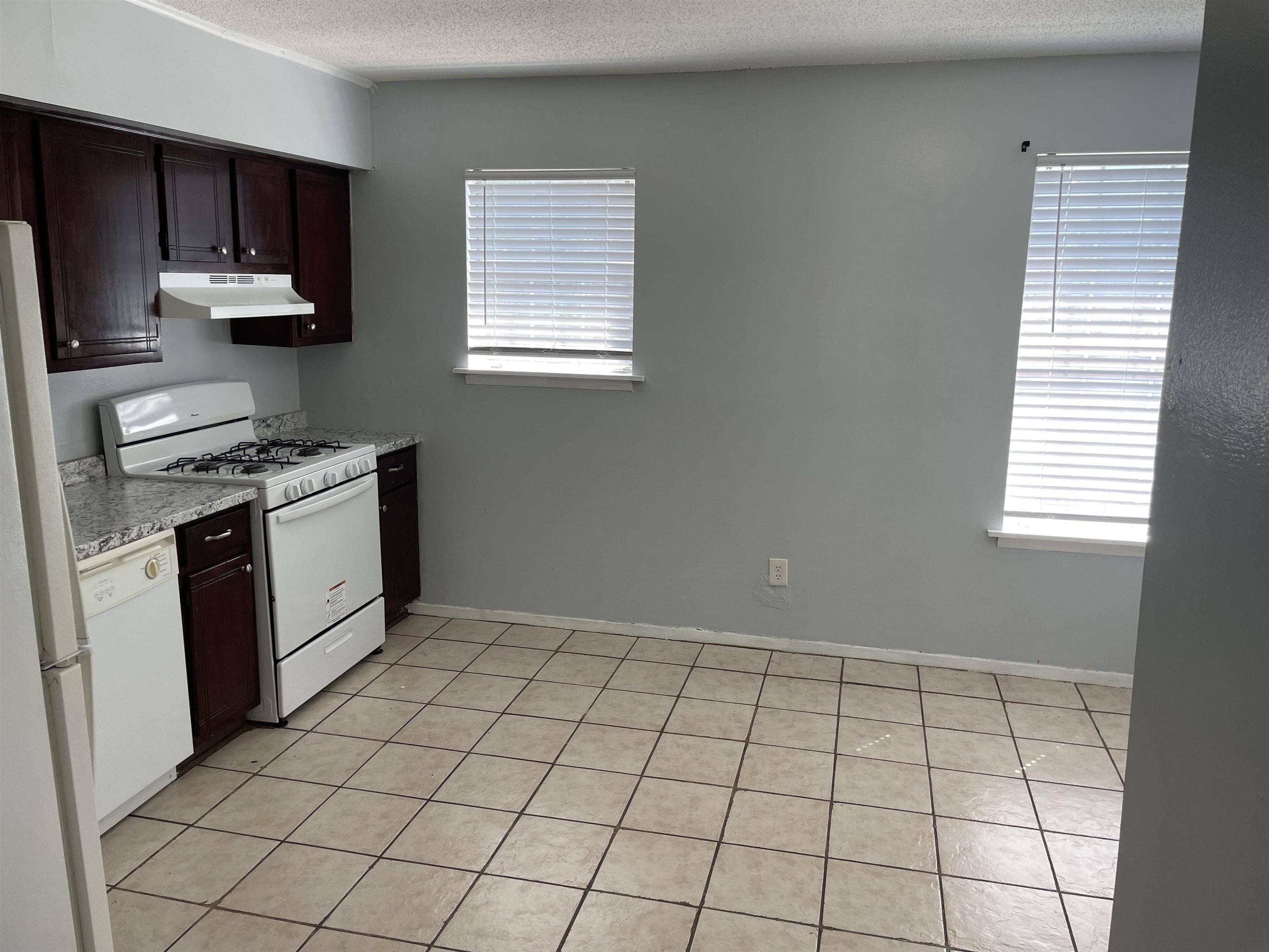 1906  W Matthews  Jonesboro, AR