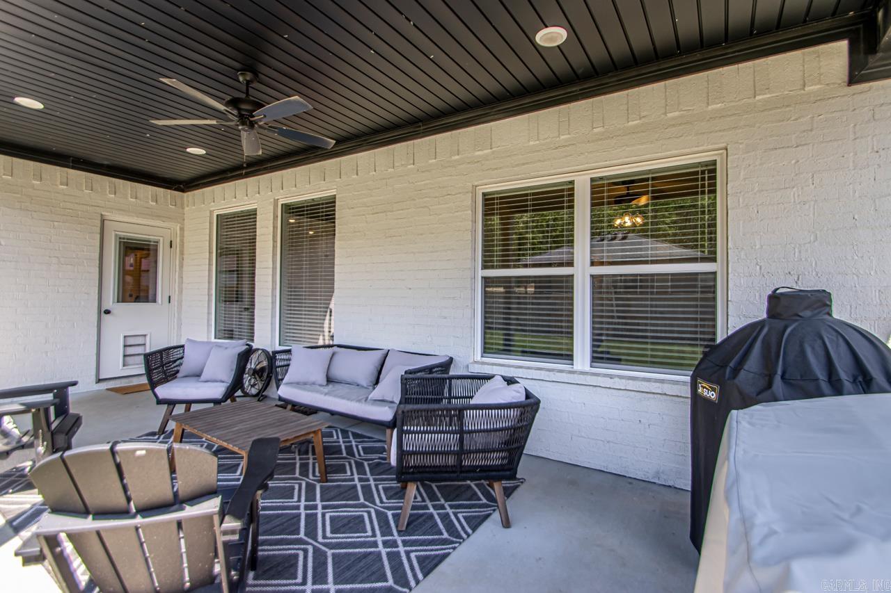 5901  Utah Cove  Alexander, AR