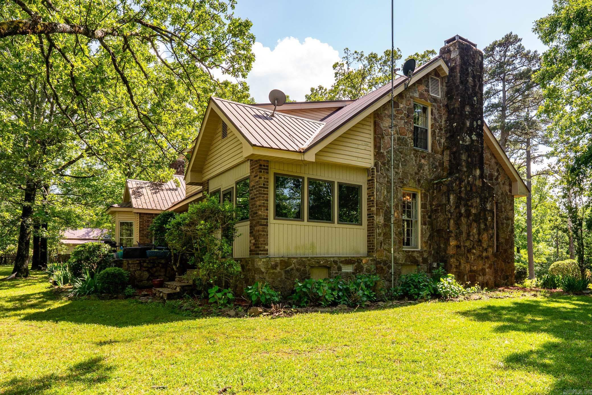 1494 N Miller Point  Quitman, AR