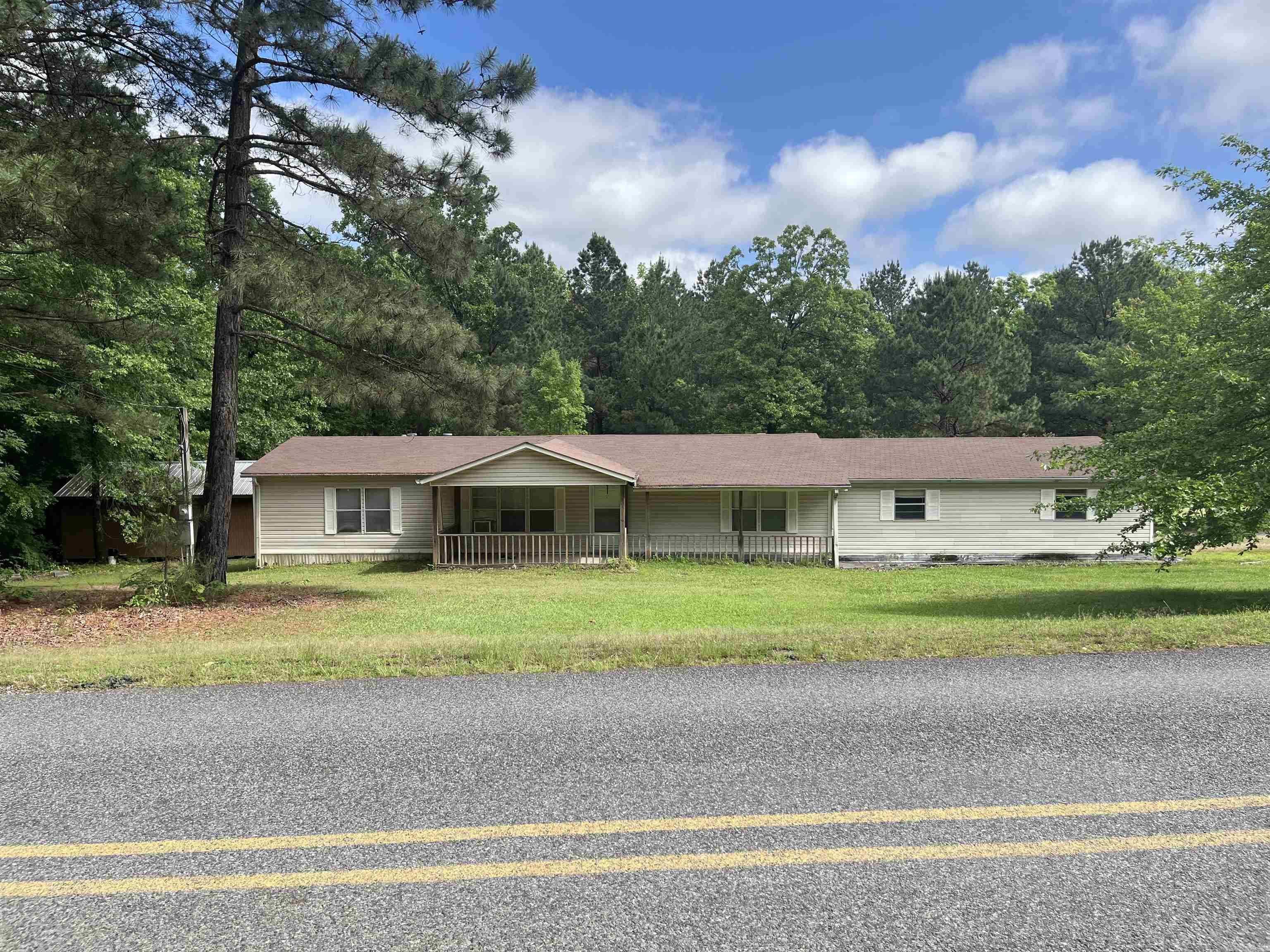 1542  Kennedy  Glenwood, AR