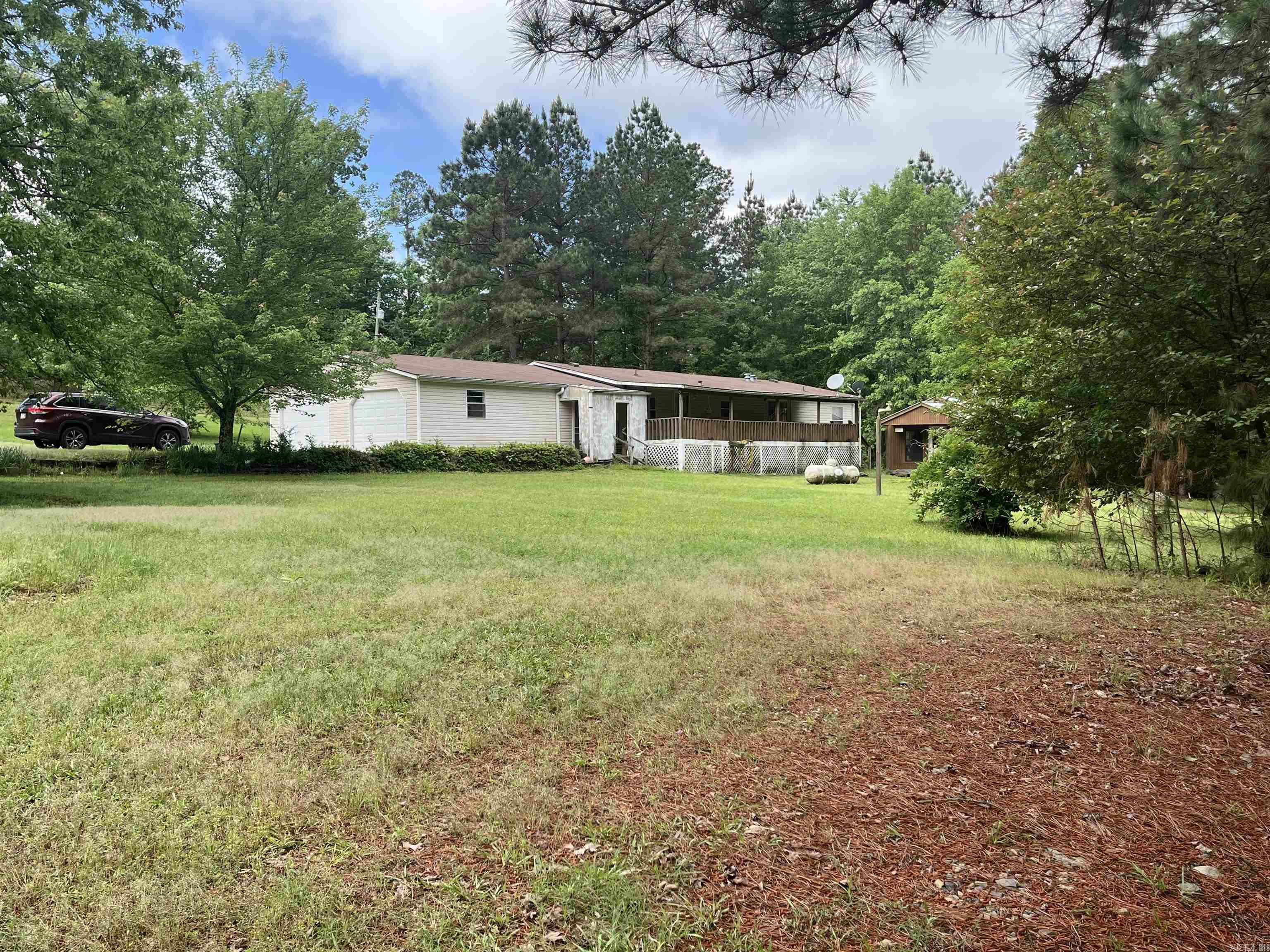 1542  Kennedy  Glenwood, AR