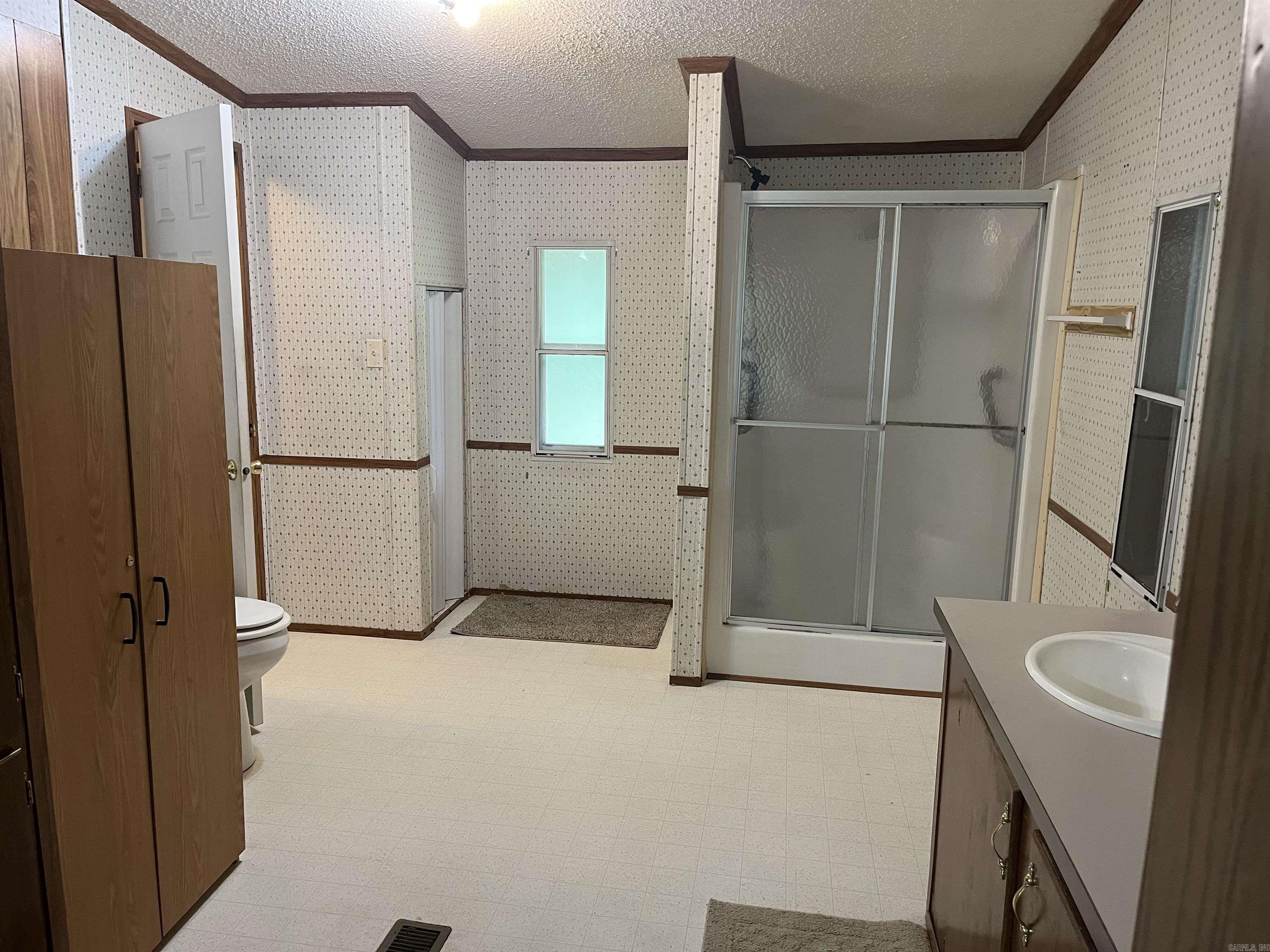 1542  Kennedy  Glenwood, AR