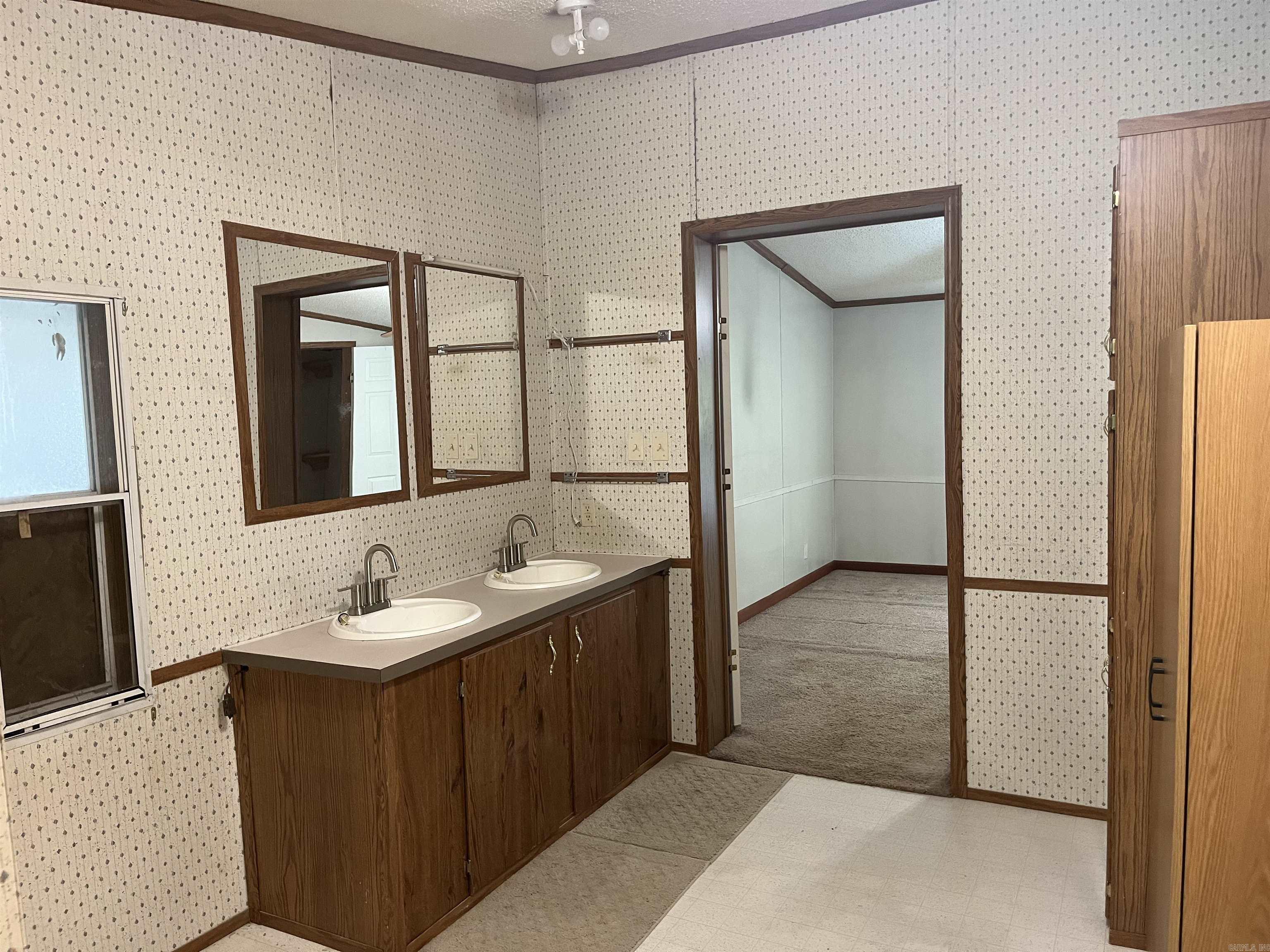 1542  Kennedy  Glenwood, AR