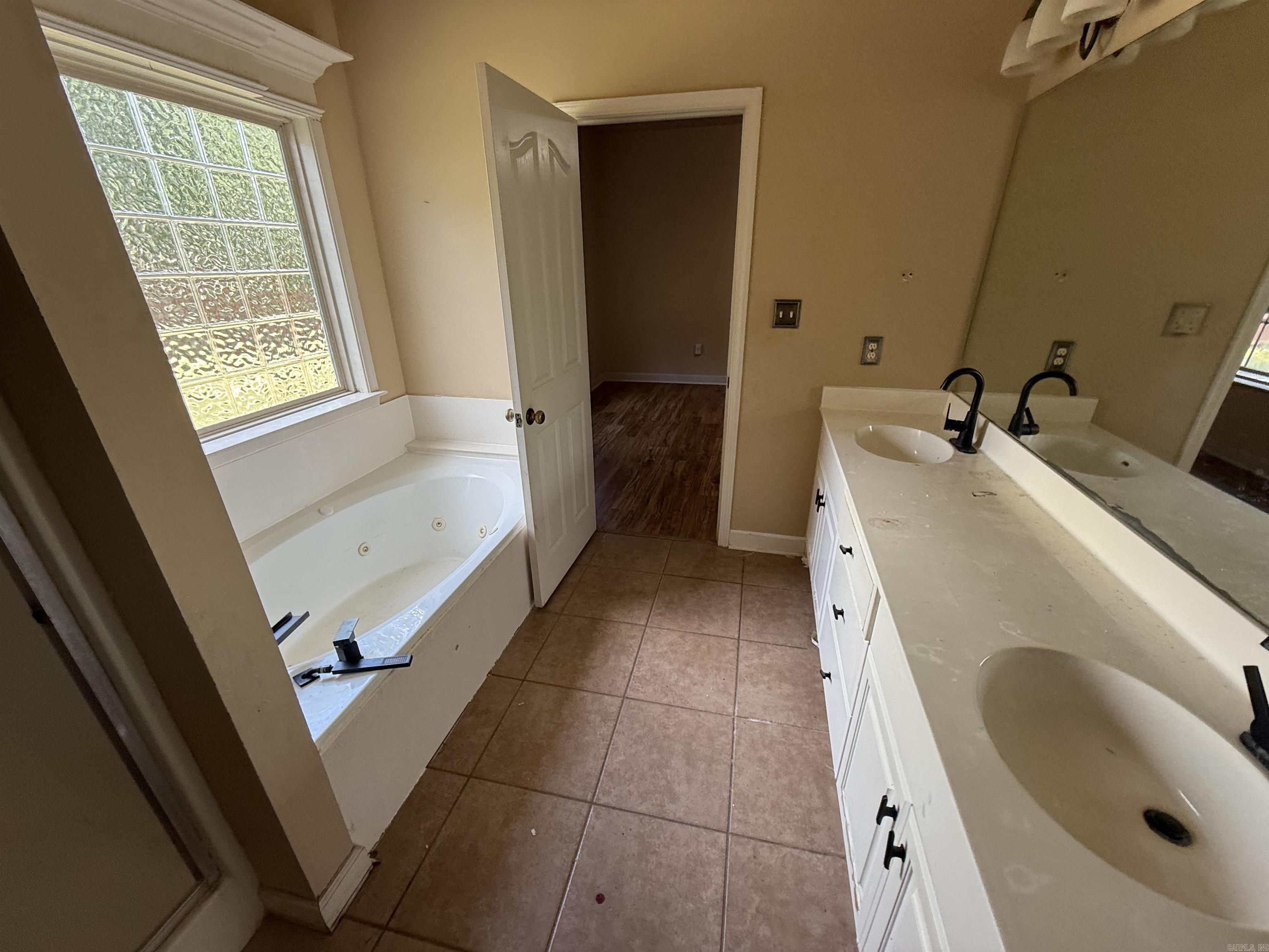 13506  Dynasty Dr  Alexander, AR