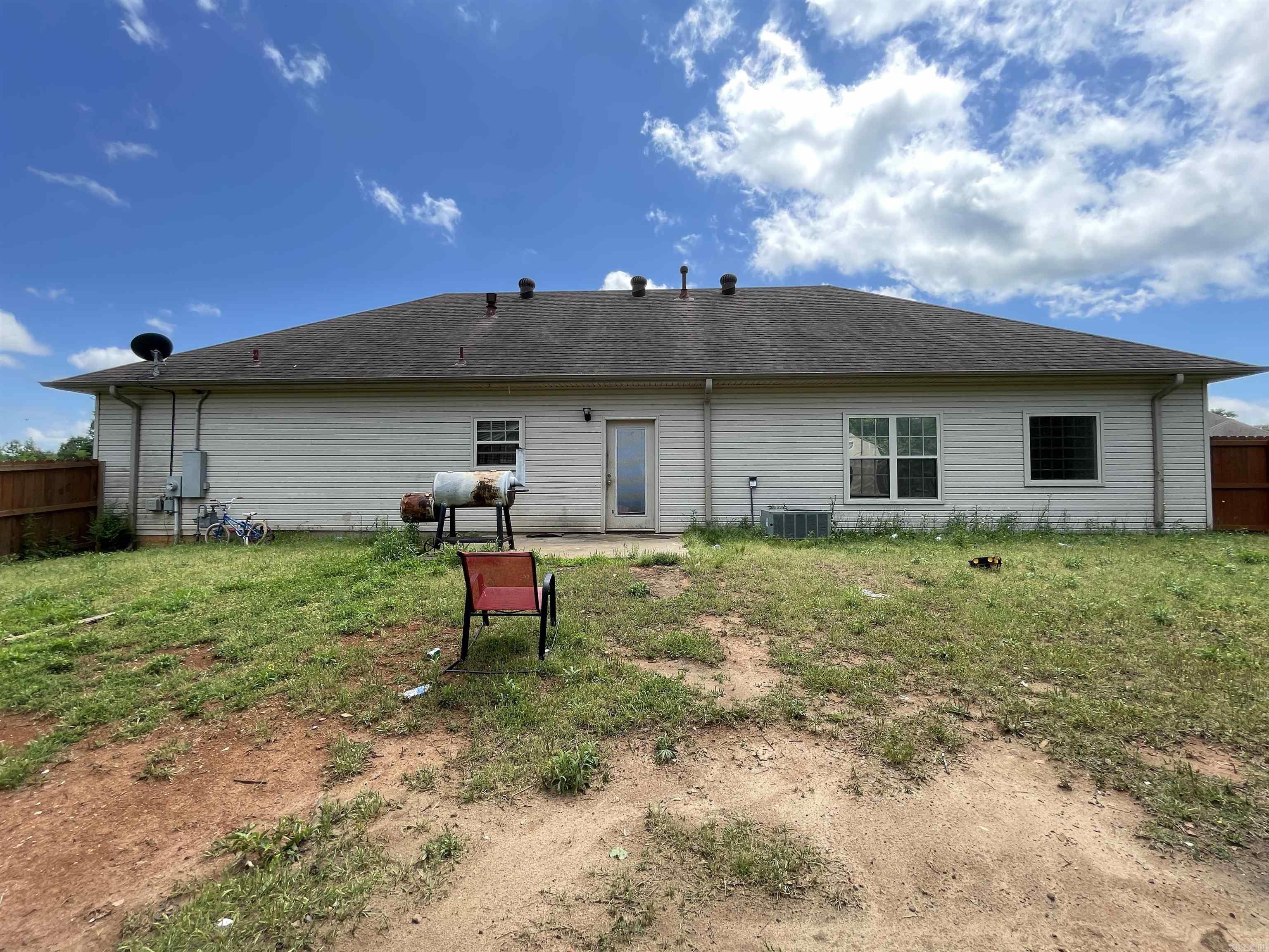13506  Dynasty Dr  Alexander, AR