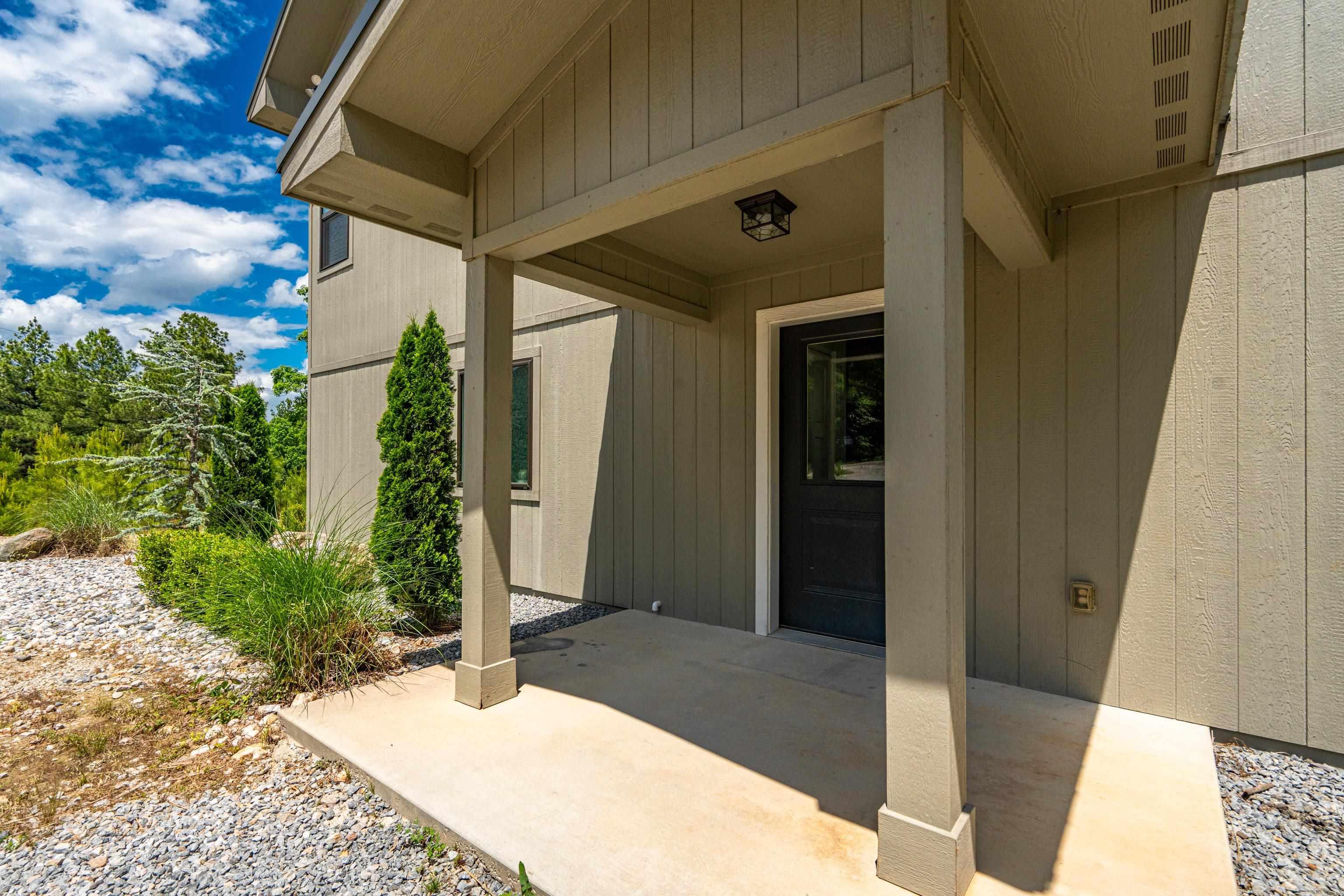 728  High Peak  Hot Springs Village, AR