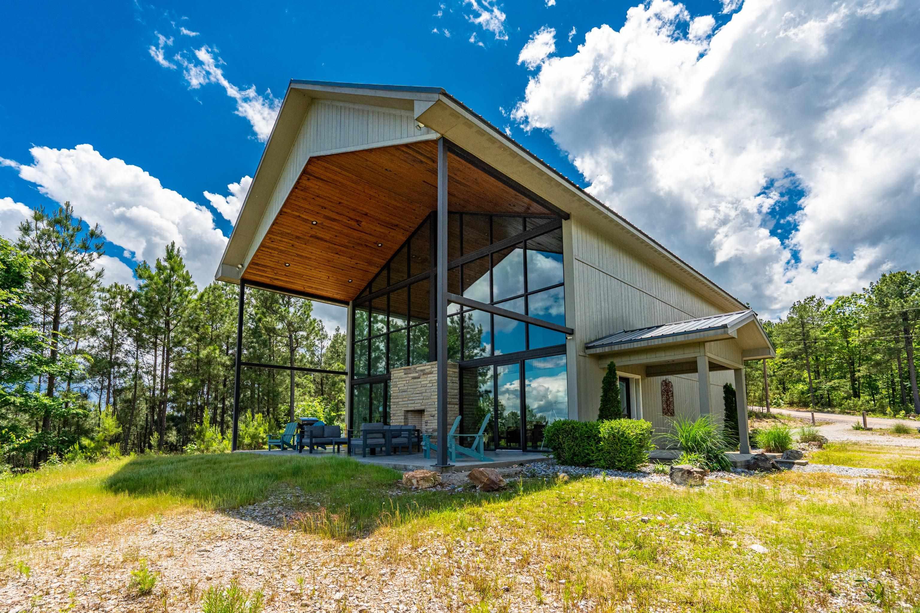 728  High Peak  Hot Springs Village, AR