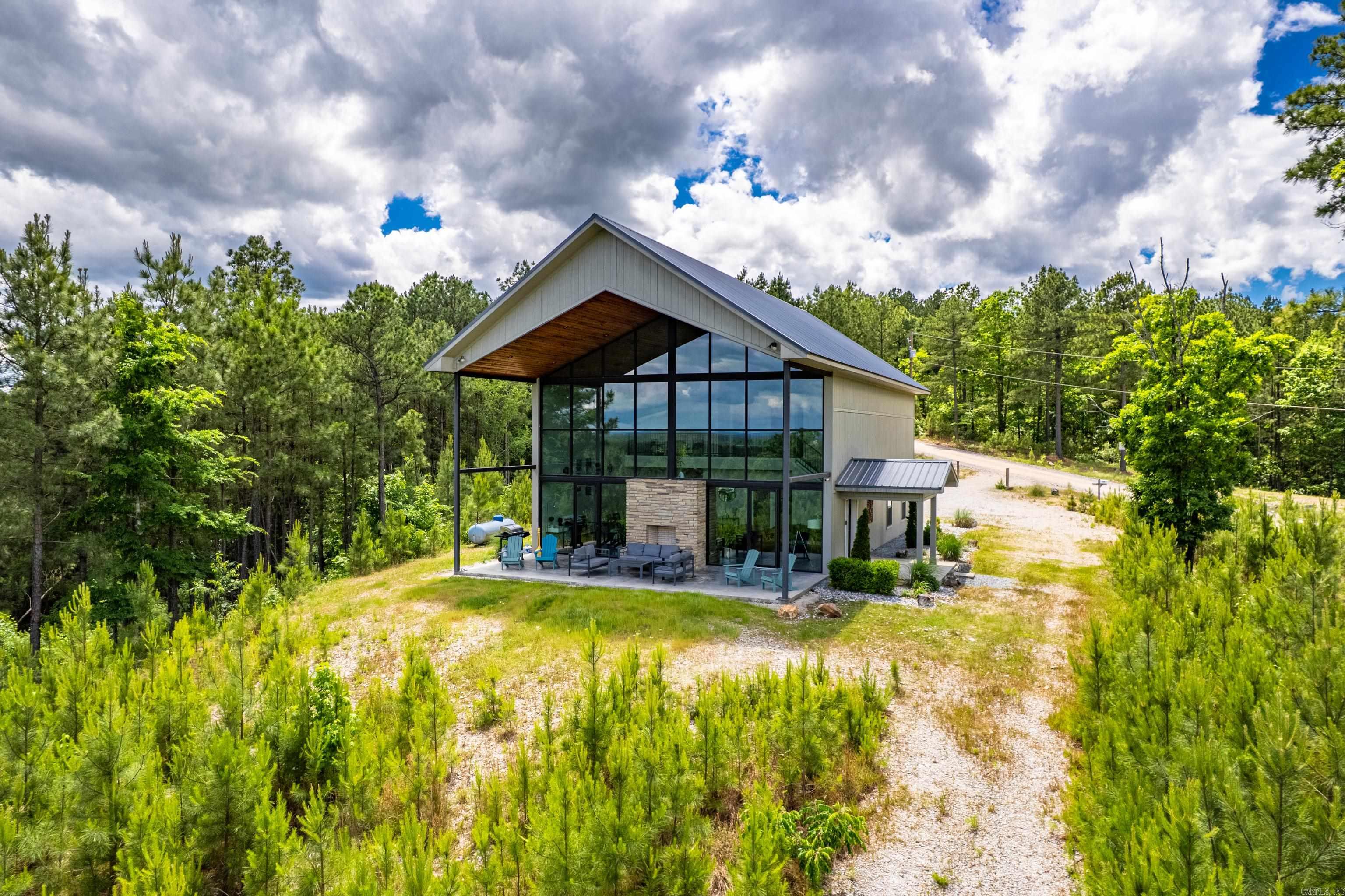 728  High Peak  Hot Springs Village, AR