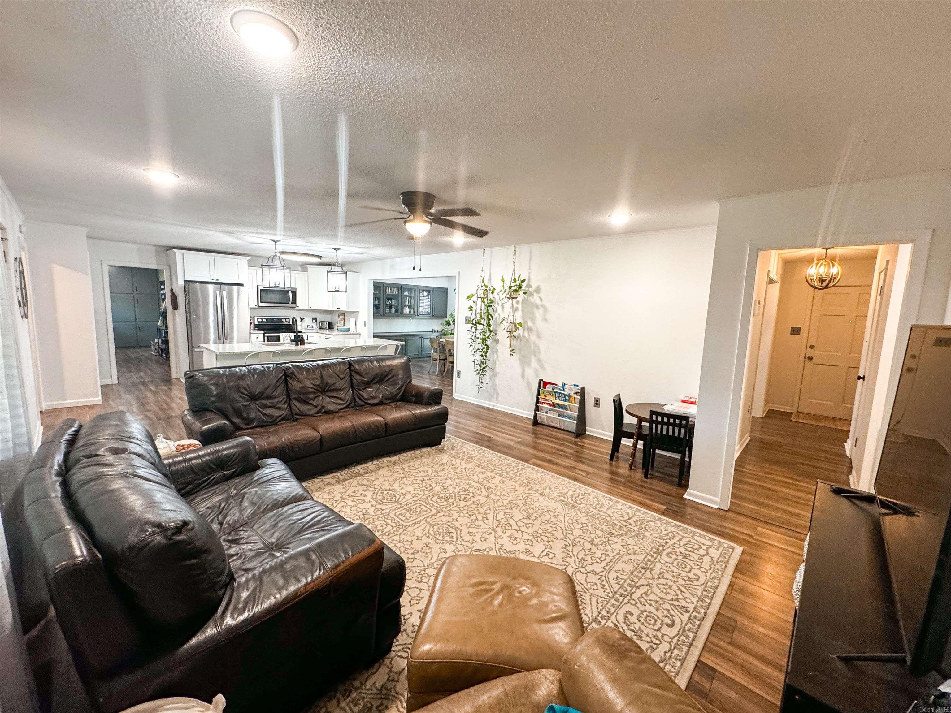 105 Liles Searcy, AR 72143