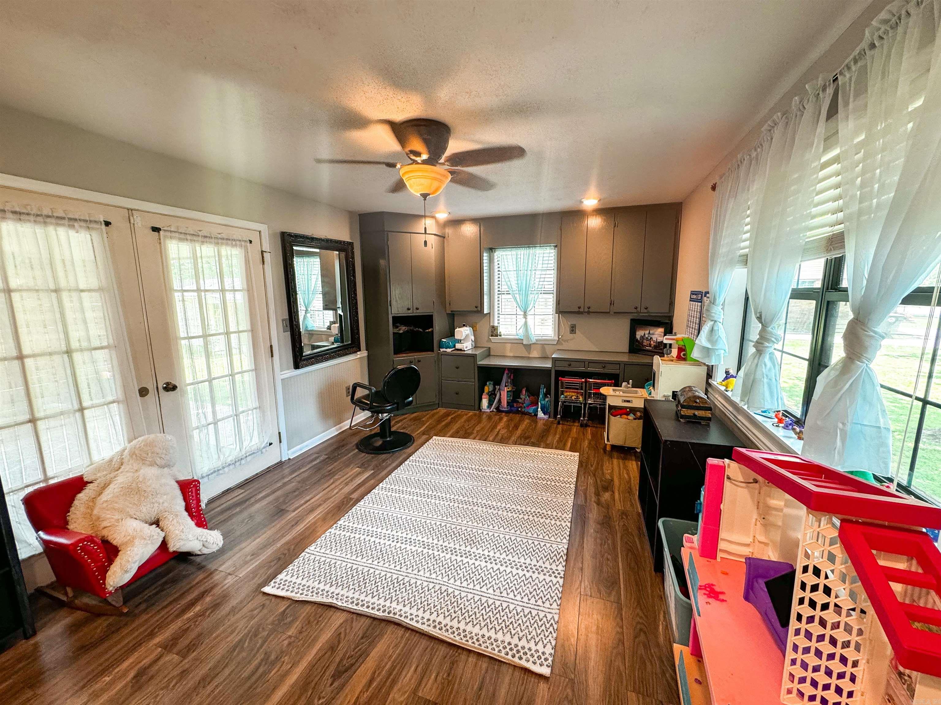 105 Liles Searcy, AR 72143