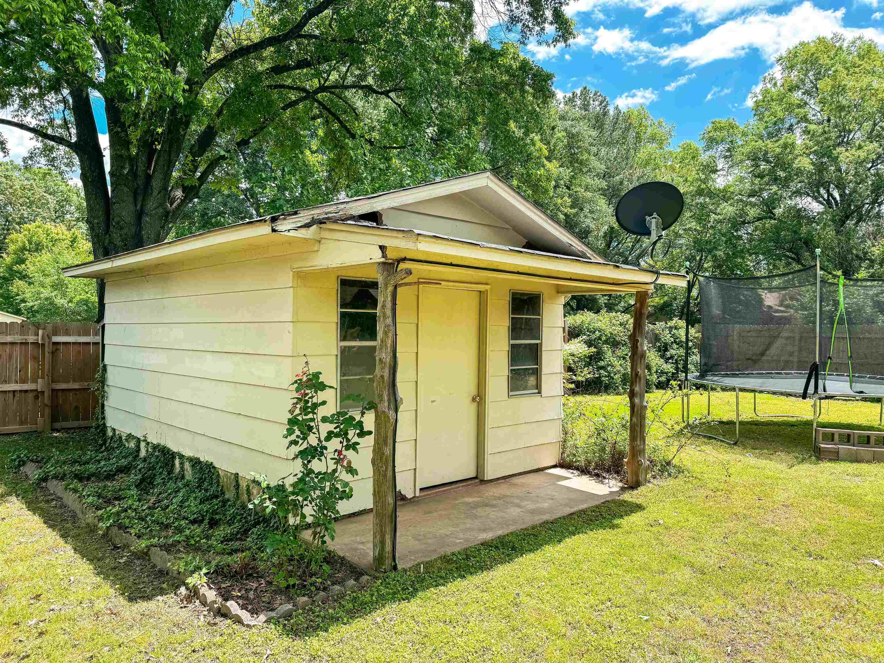 105 Liles Searcy, AR 72143