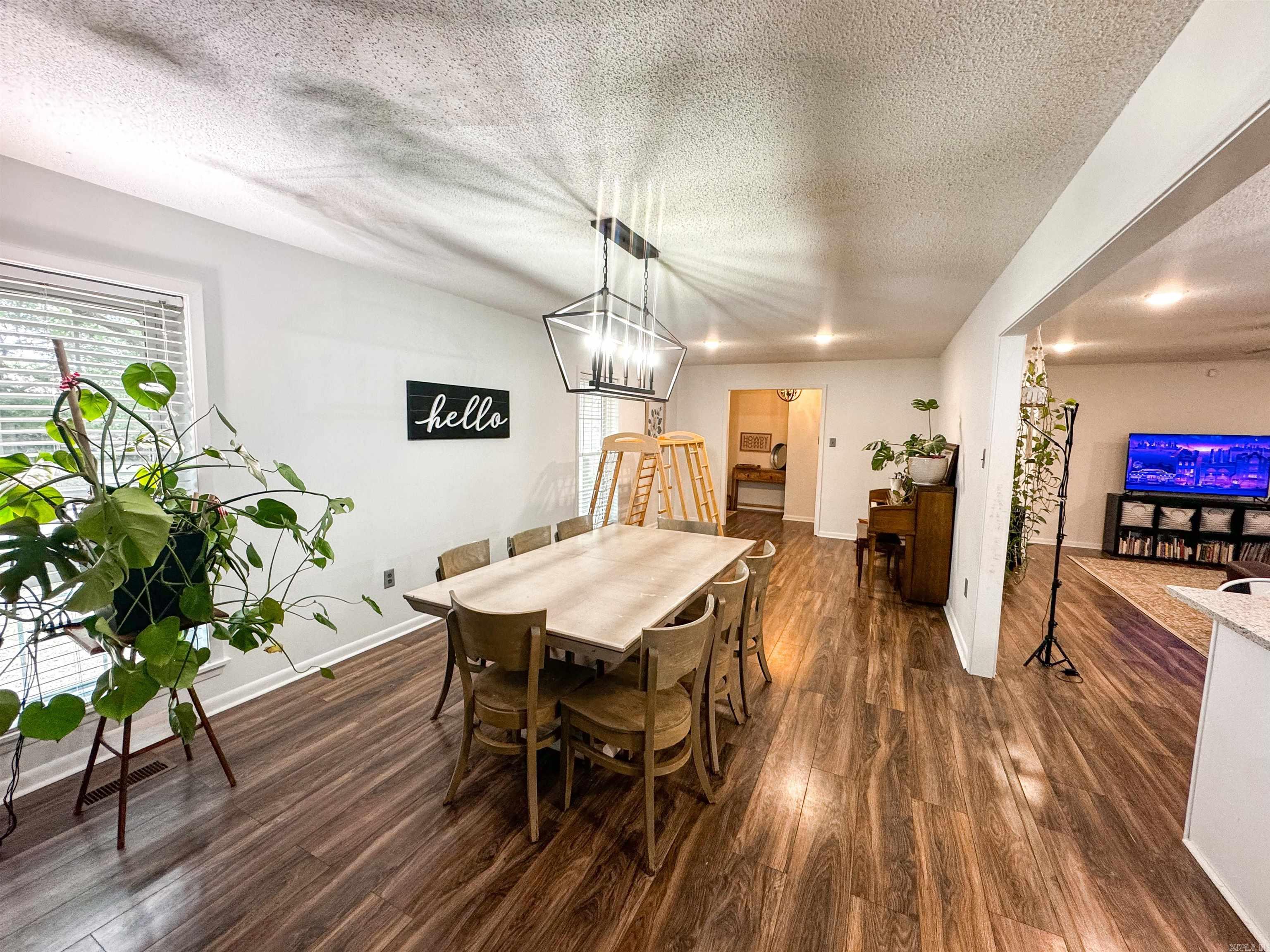 105 Liles Searcy, AR 72143