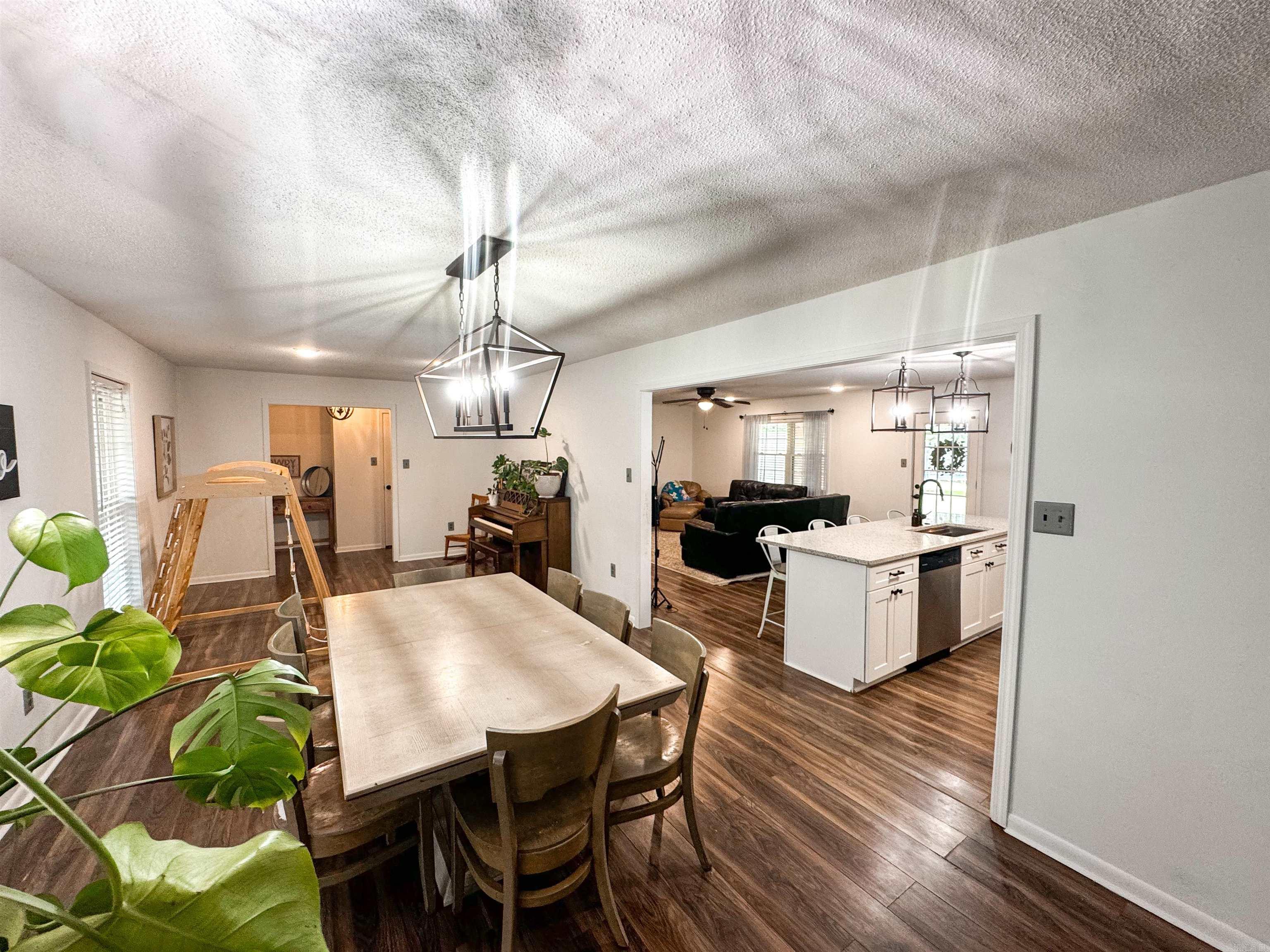 105 Liles Searcy, AR 72143