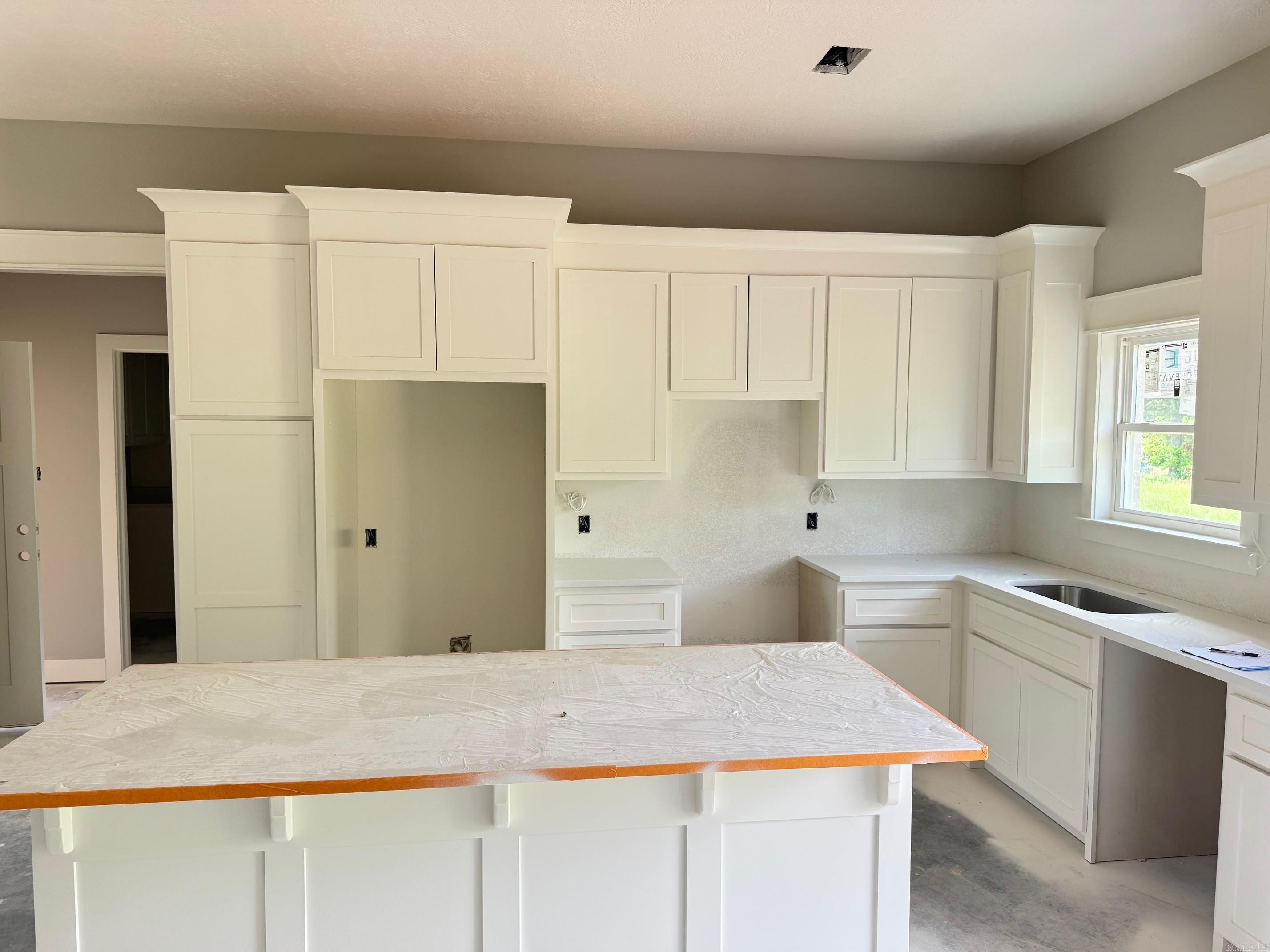 23 Mountain Grove Greenbrier, AR 72058