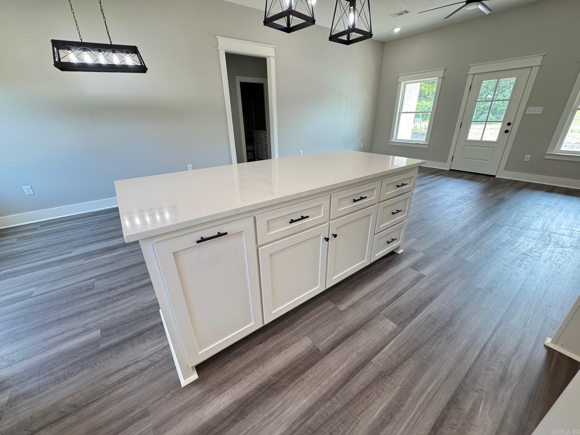 23  Mountain Grove  Greenbrier, AR