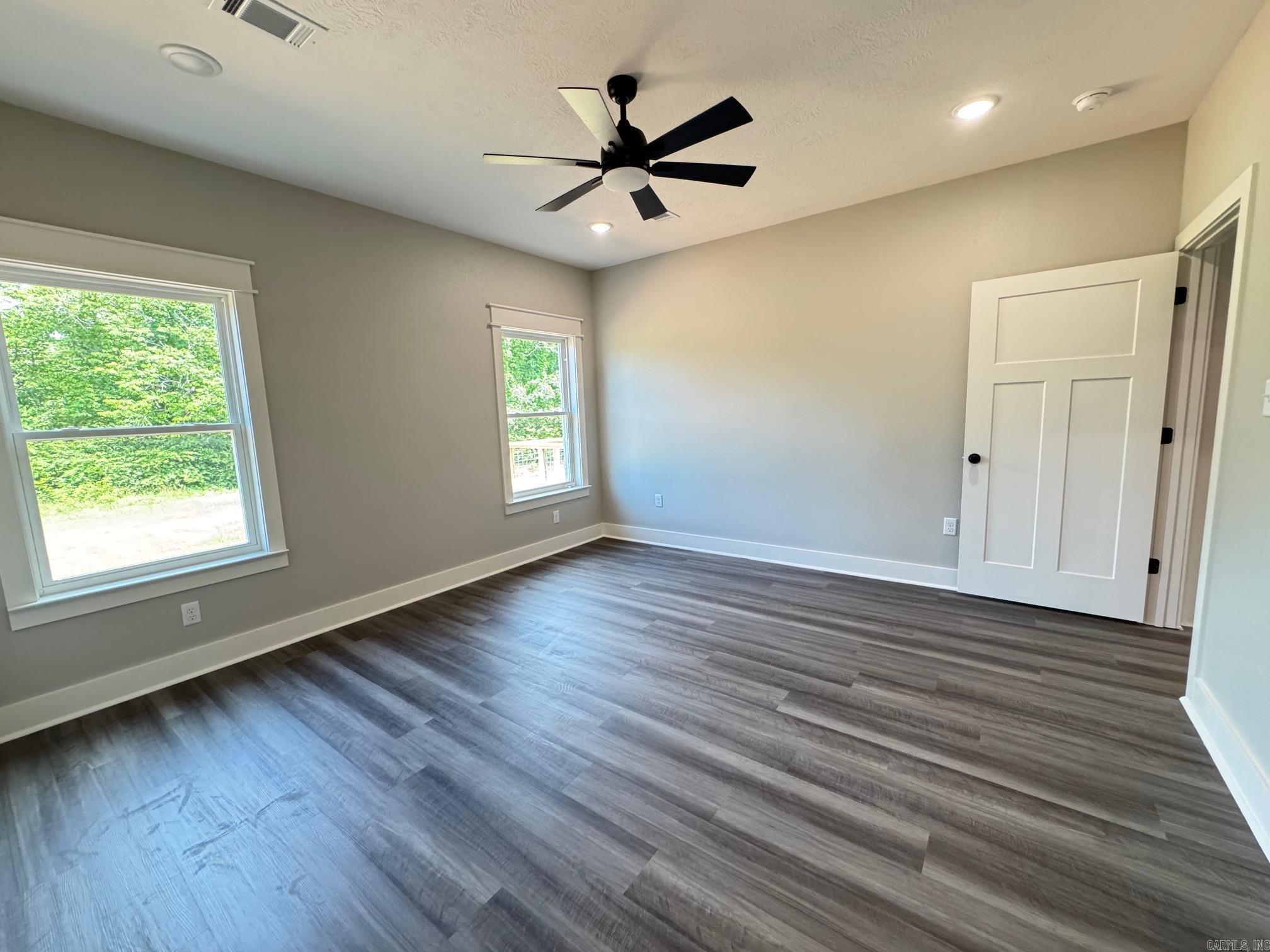 23  Mountain Grove  Greenbrier, AR