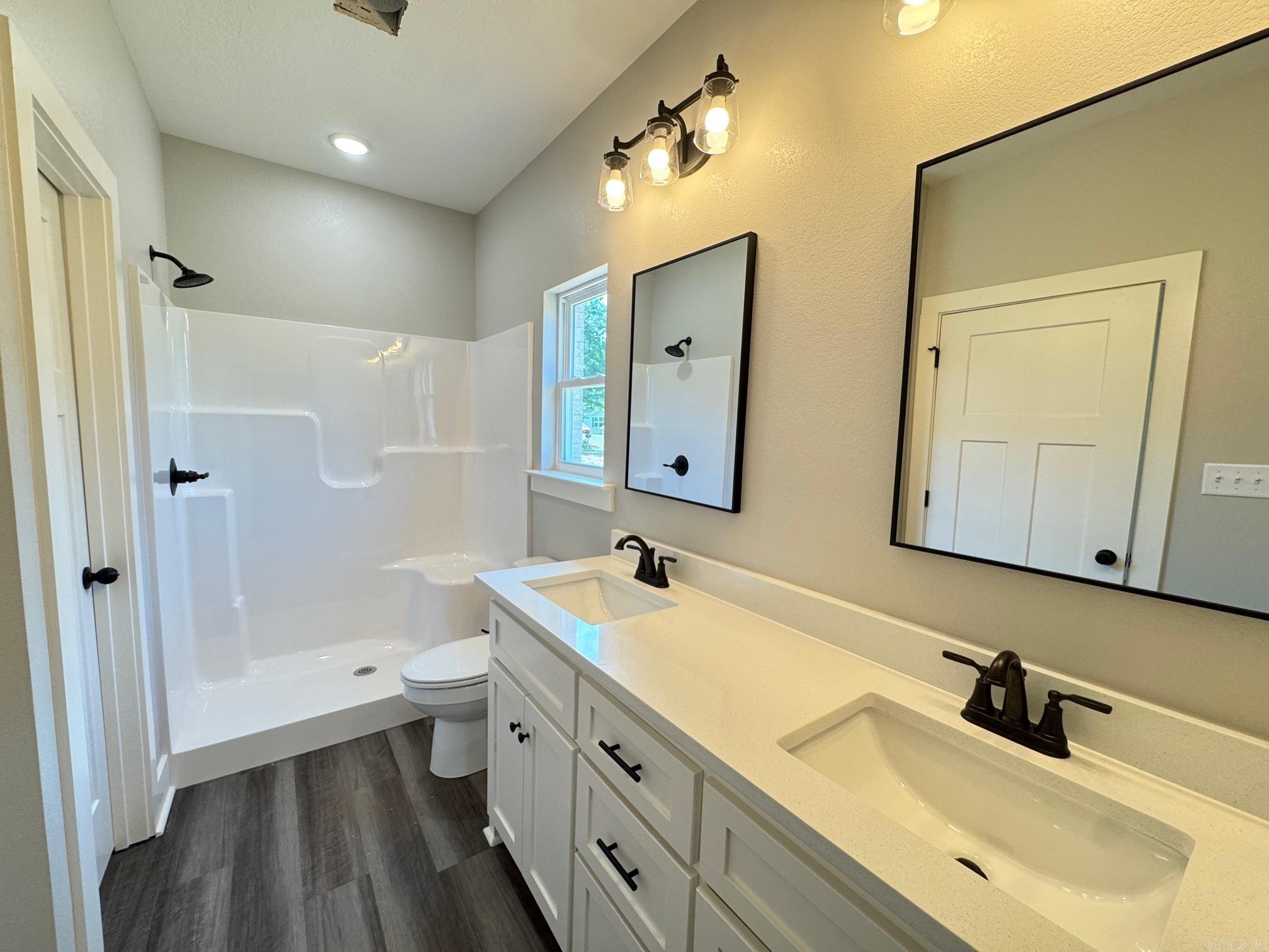 23  Mountain Grove  Greenbrier, AR