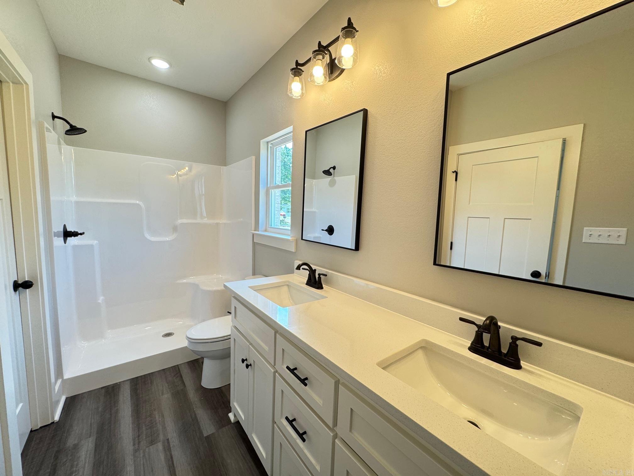 23  Mountain Grove  Greenbrier, AR